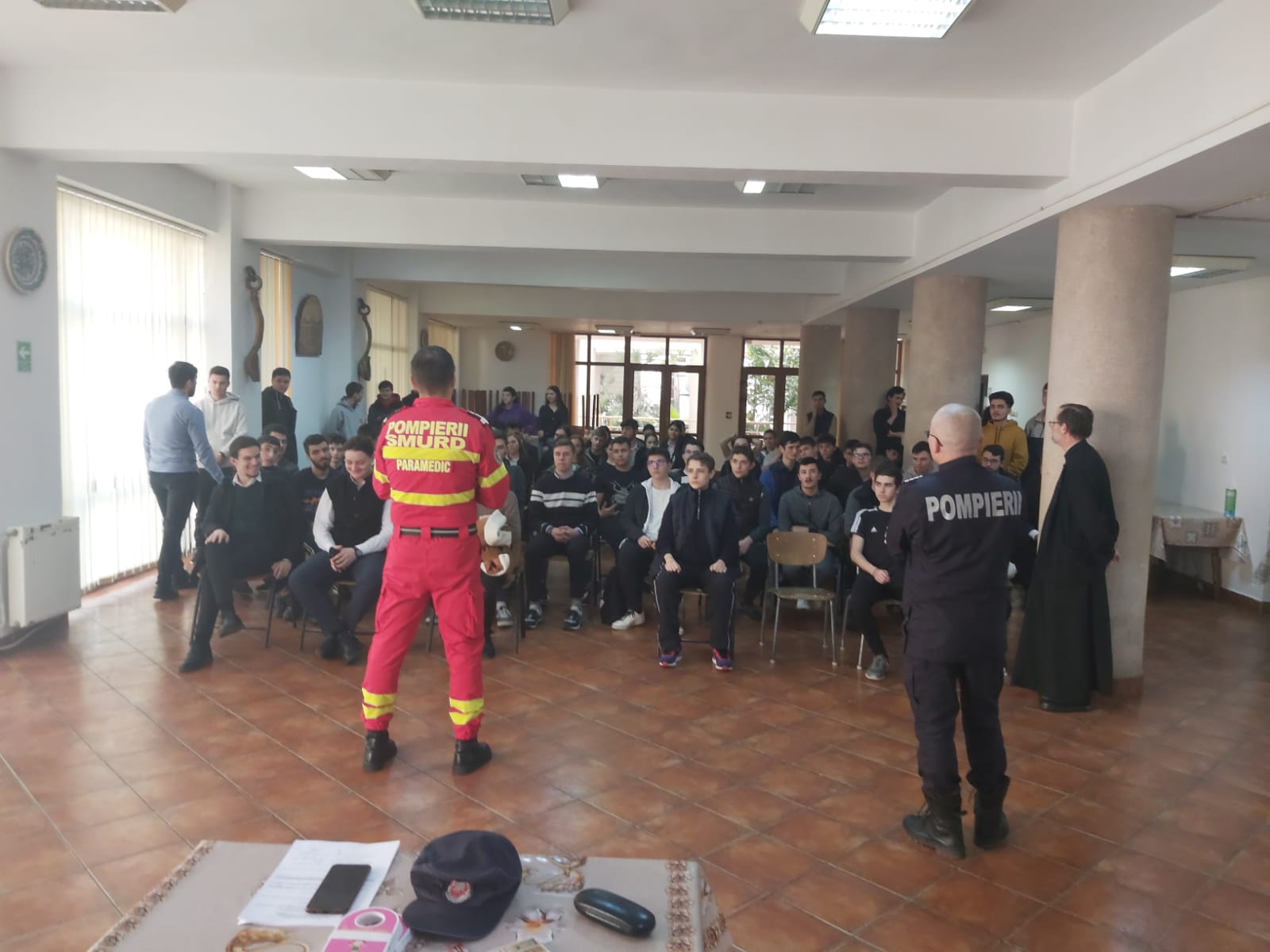 Instructaj PSI la Seminarul Teologic Ortodox „Sfântul Vasile cel Mare“ din Iași