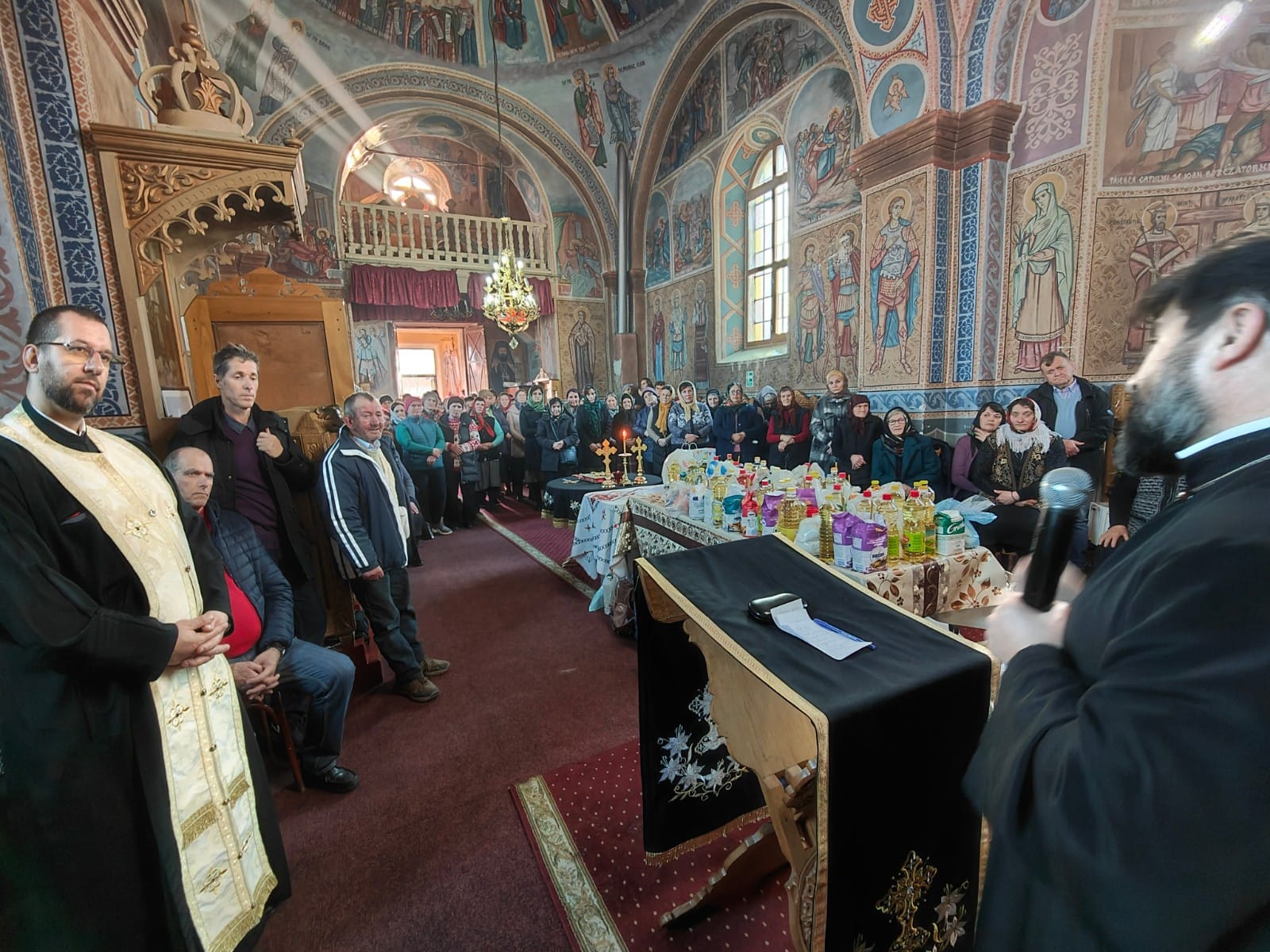 Seară duhovnicească la Parohia „Sfinții Voievozi” Cozmești