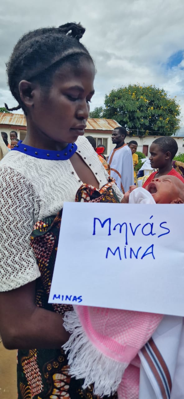 105 botezuri în cadrul Centrului Misionar din Kidamali