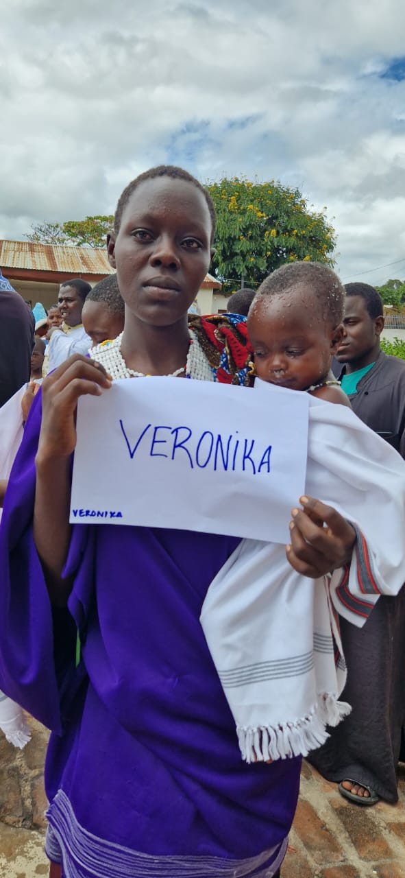 105 botezuri în cadrul Centrului Misionar din Kidamali