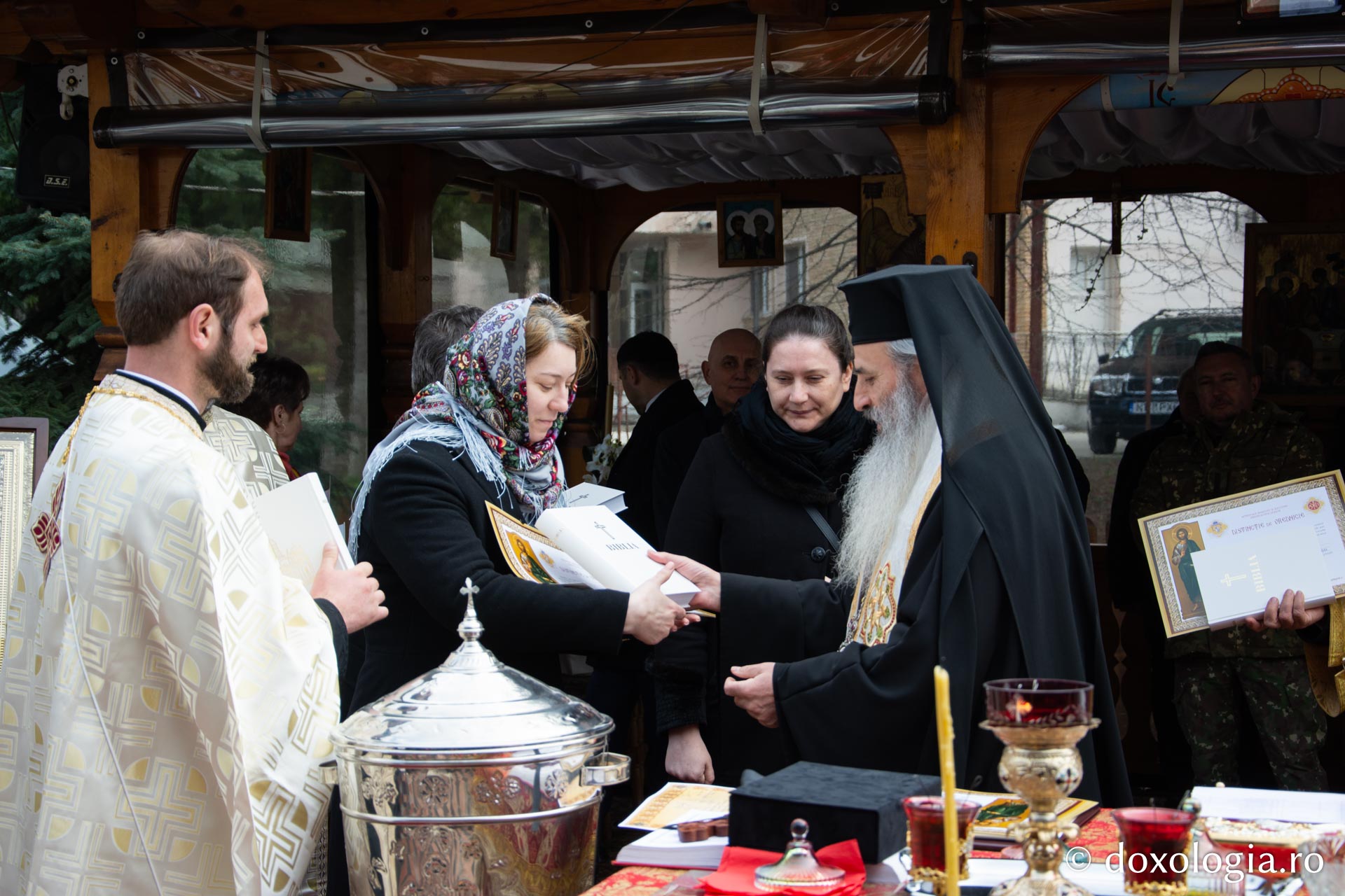 IPS Teofan a sfințit Centrul de zi pentru persoane vârstnice din Bălțătești