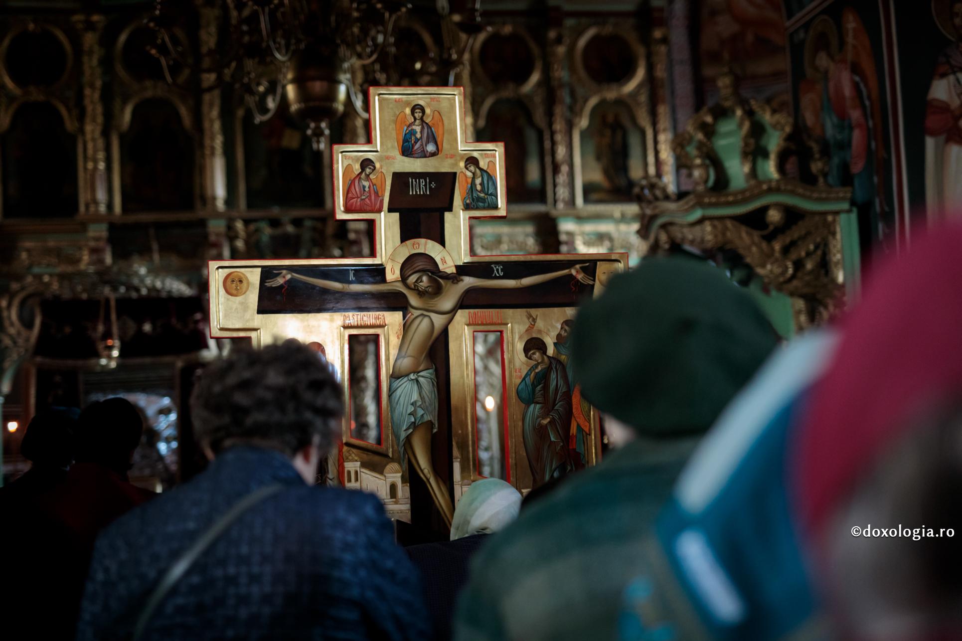 Sfânta și Marea Vineri: adeverirea morții Domnului – temei al Învierii