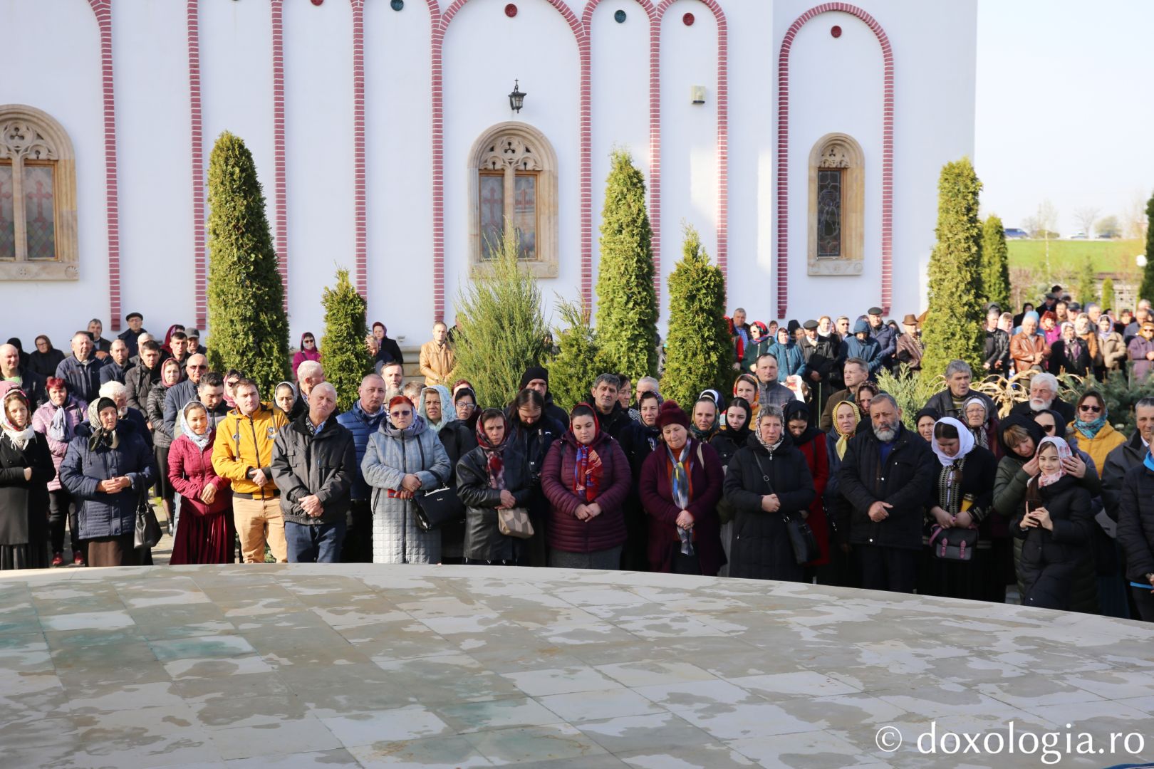 Sărbătoare la Botoșani: Binecuvântarea Izvorului Tămăduirii la Mănăstirea Zosin