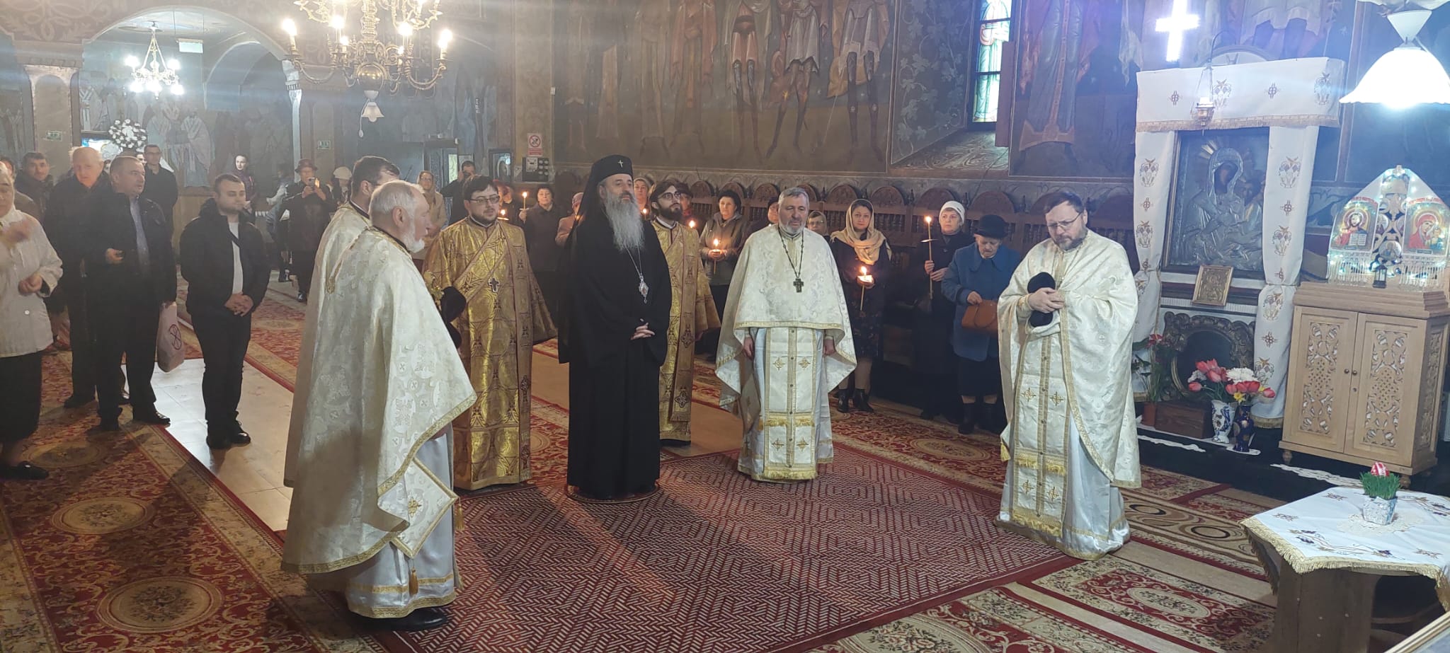 „Cel care se roagă, se bucură și mulțumește este om al Învierii”