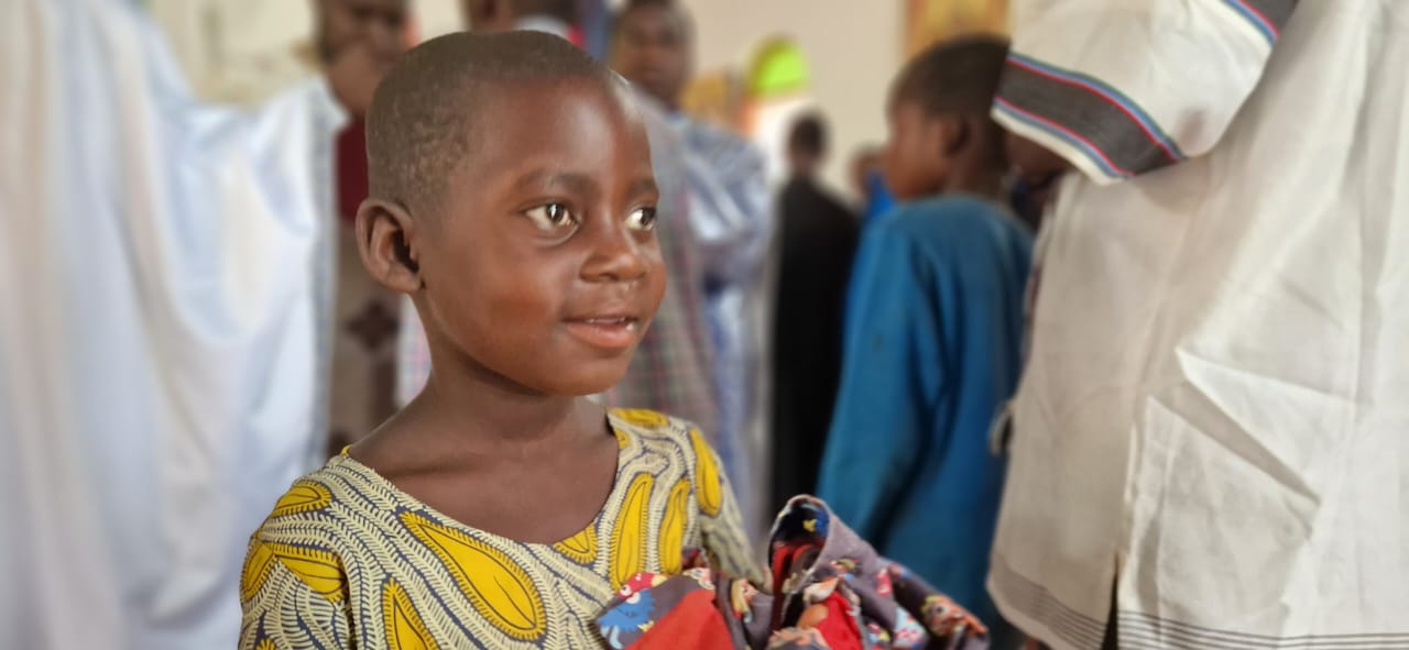 Un nou preot în parohia cu hramul Izvorul Tămăduirii din satul Nyamahana