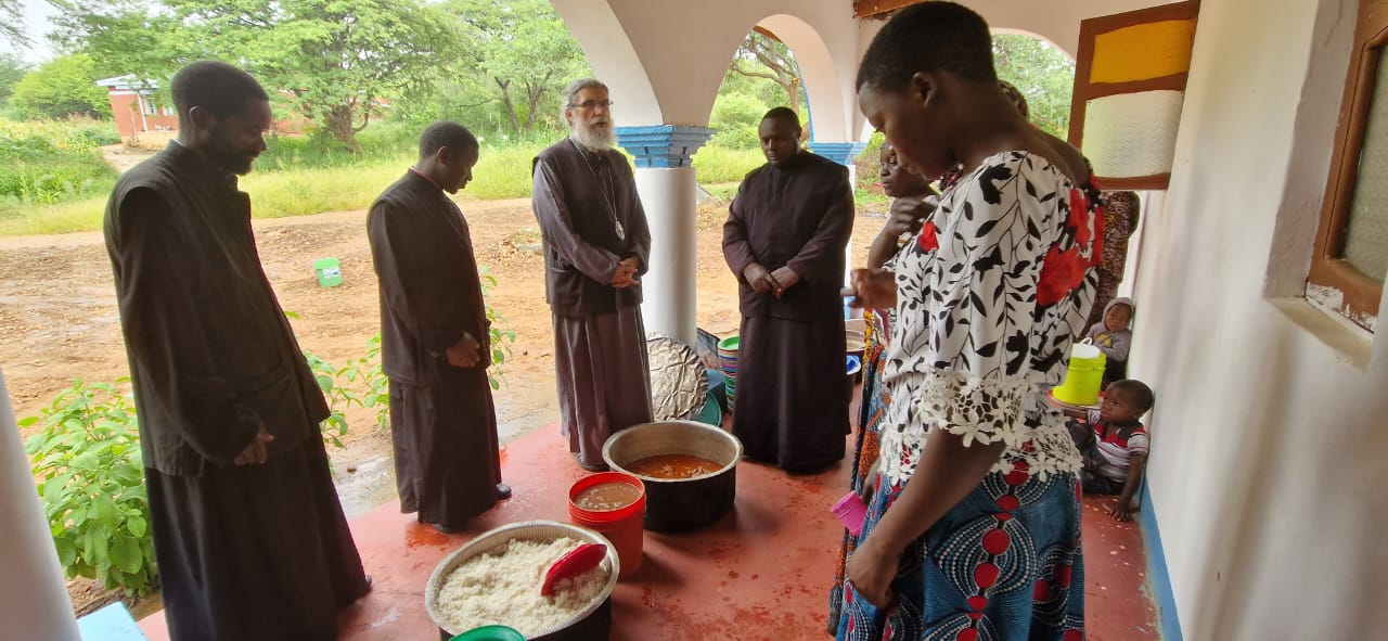 Un nou preot în parohia cu hramul Izvorul Tămăduirii din satul Nyamahana