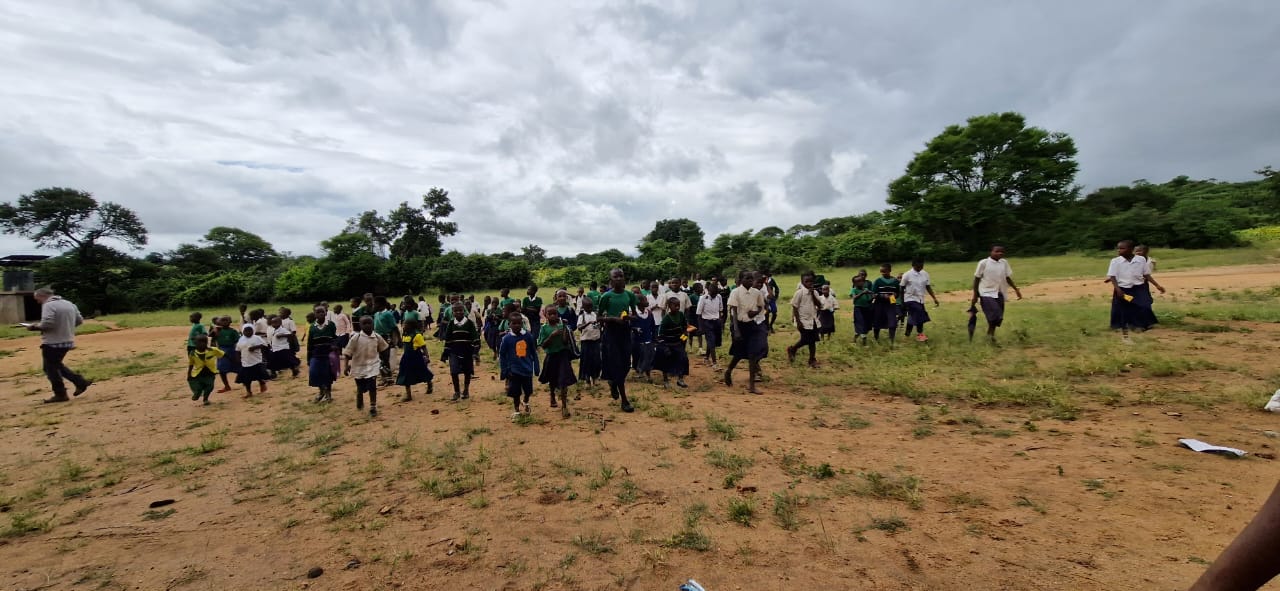 Un nou preot în parohia cu hramul Izvorul Tămăduirii din satul Nyamahana