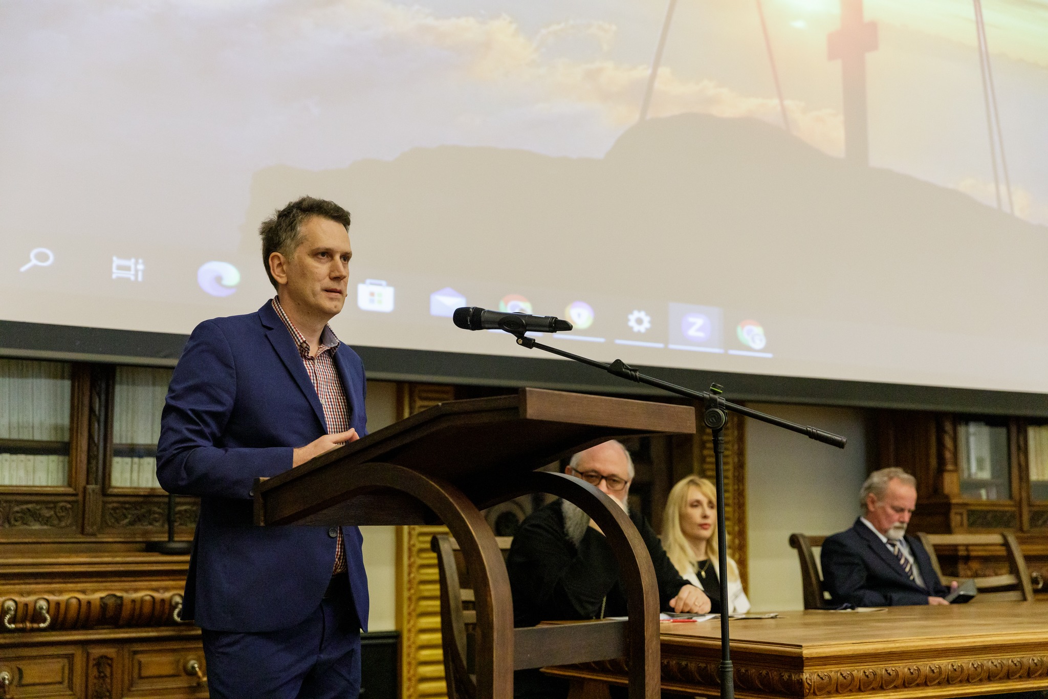 La Iași are loc Simpozionul Național Studențesc „Colloquium Antiquitatis”