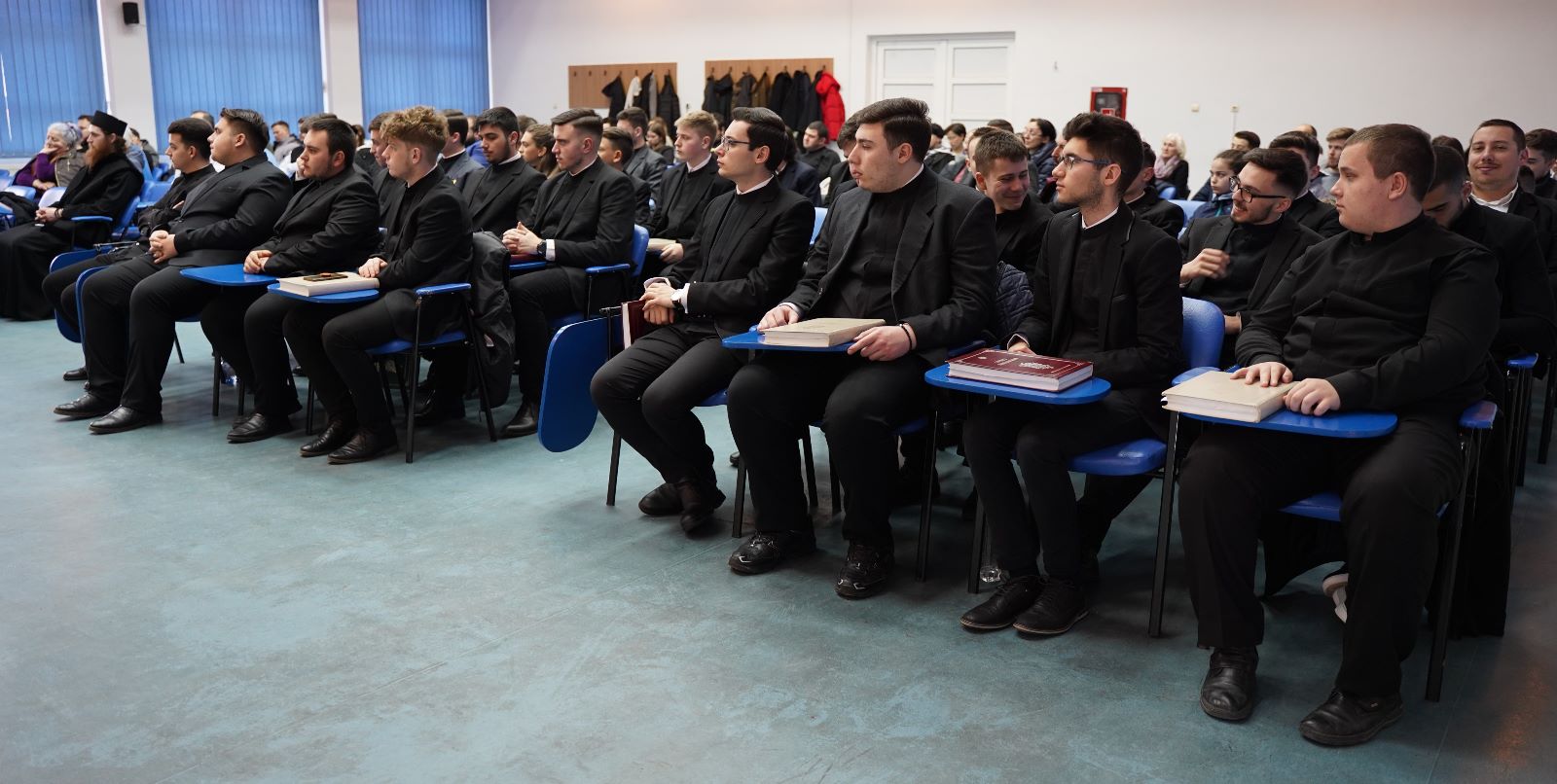 Preasfințitul Părinte Nichifor Botoșăneanul, invitatul ultimei conferințe ASCOR Alba Iulia din Postul Mare