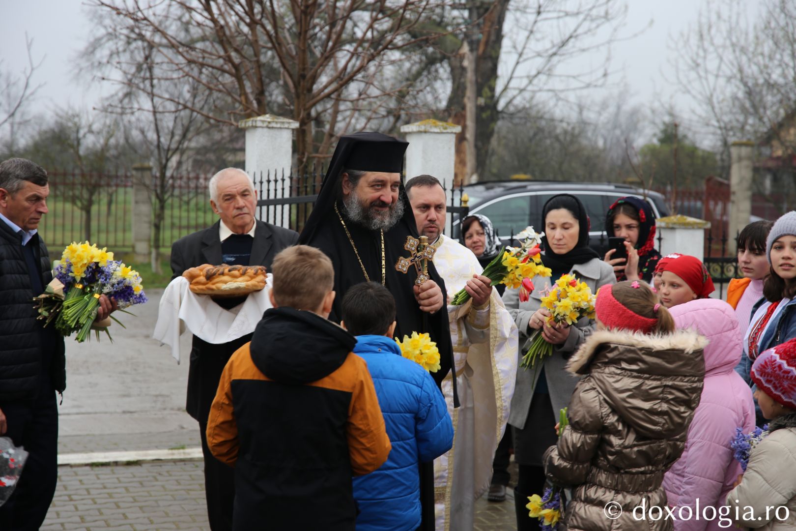 Slujbă arhierească în Duminica a V-a din Postul Mare, la biserica ctitorită de scriitorul Costache Negruzzi