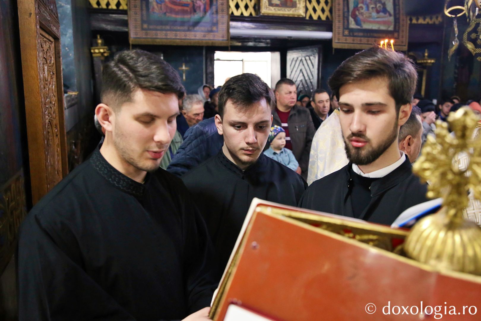 Slujbă arhierească în Duminica a V-a din Postul Mare, la biserica ctitorită de scriitorul Costache Negruzzi