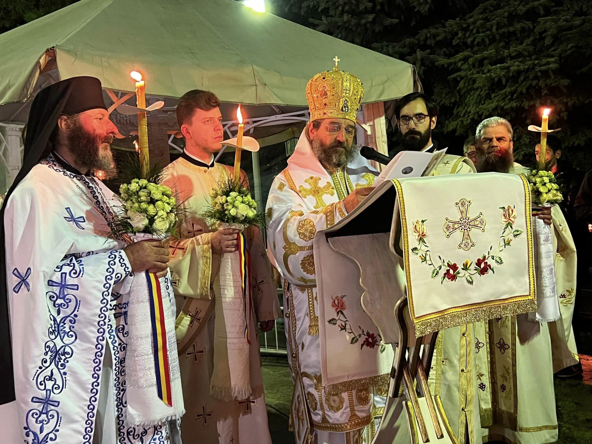 Învierea Domnului la Parohia „Sfântul Ioan Botezătorul” din Botoșani Învierea Domnului la Parohia „Sfântul Ioan Botezătorul” din Botoșani