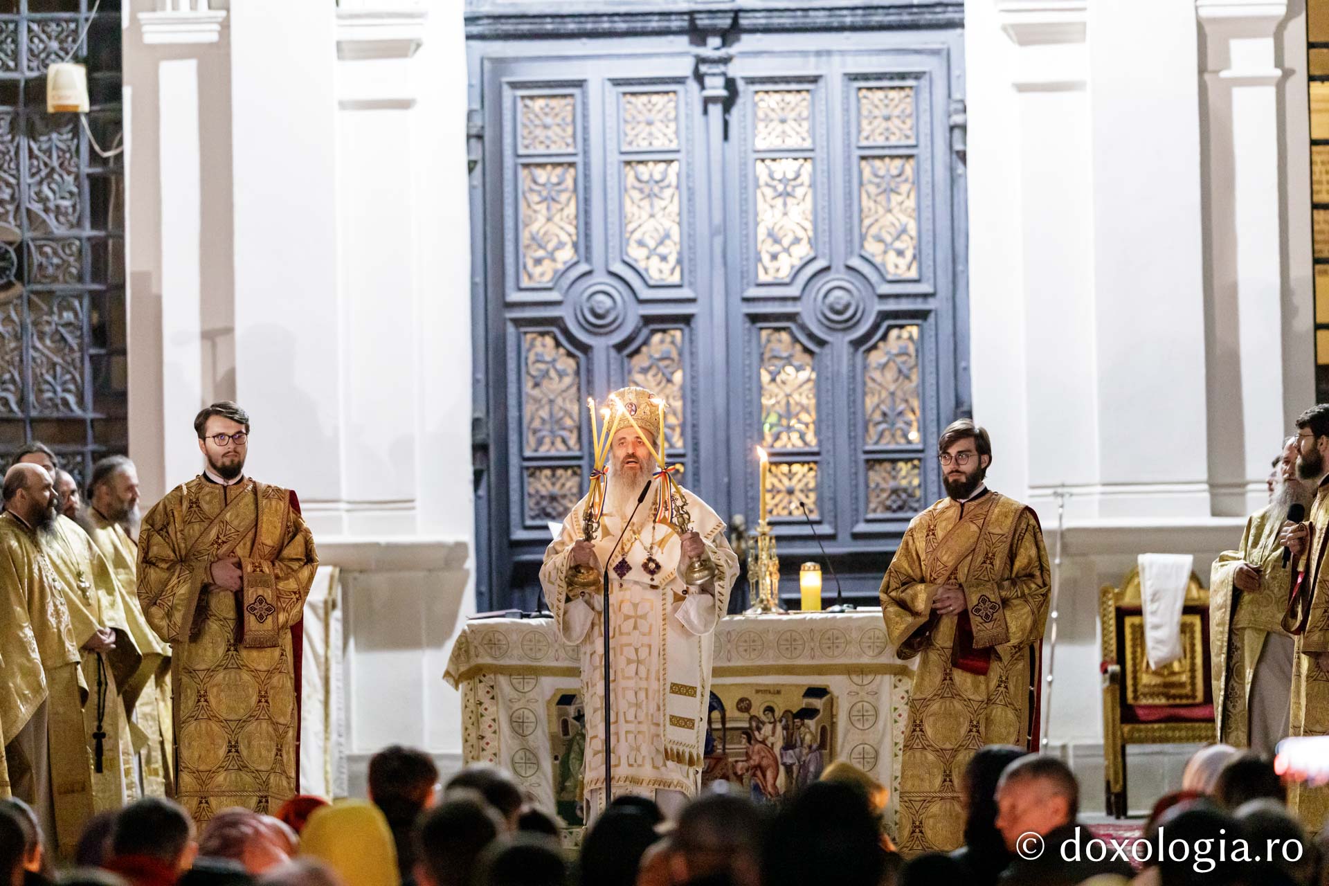 Sărbătoarea Învierii, la Catedrala Mitropolitană din Iași