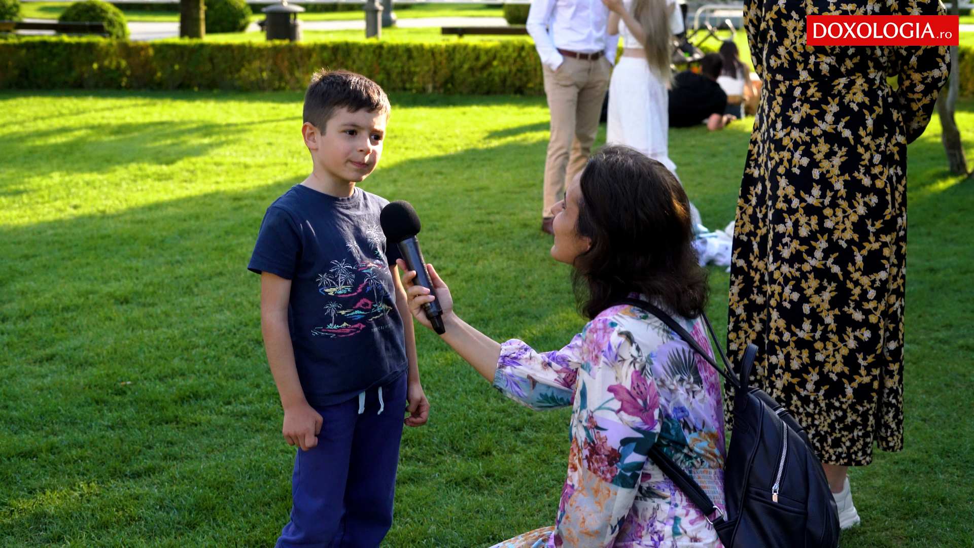 (Video) Urarea zilei, bucuria vieții: La mulți ani, copii!