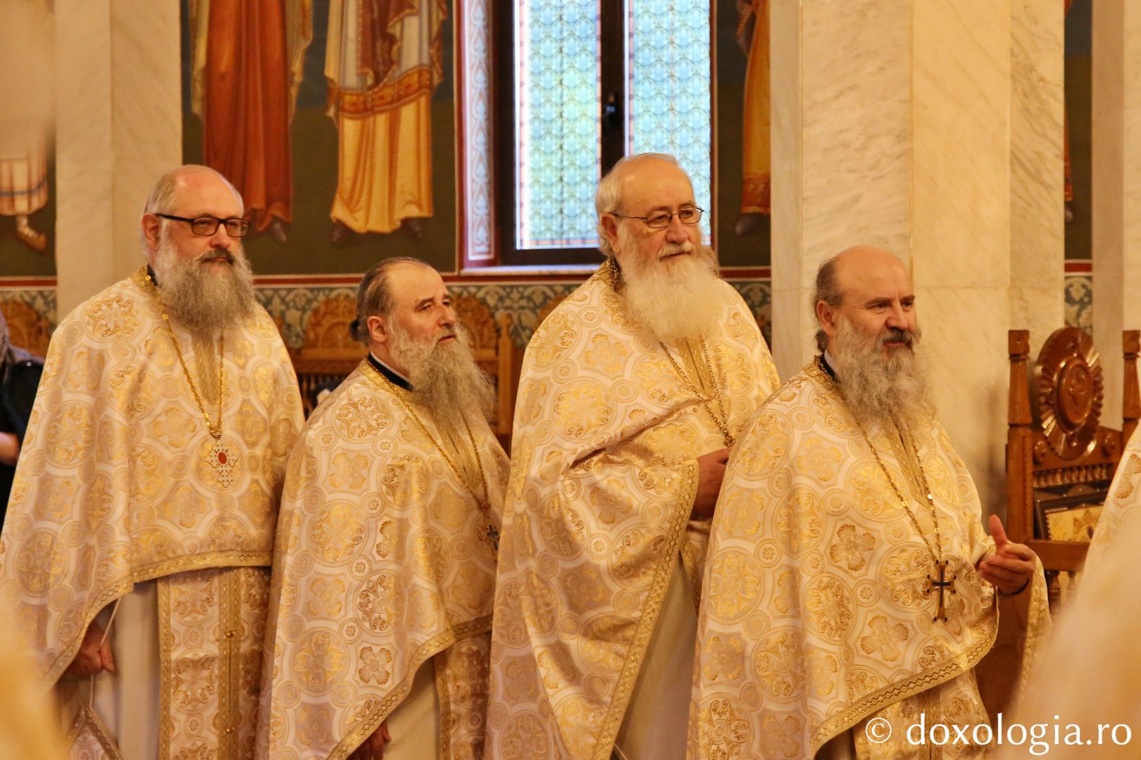 Aniversare la Seminarul Teologic „Veniamin Costachi”: Părintele profesor Ioan Mihoc a împlinit 70 de ani