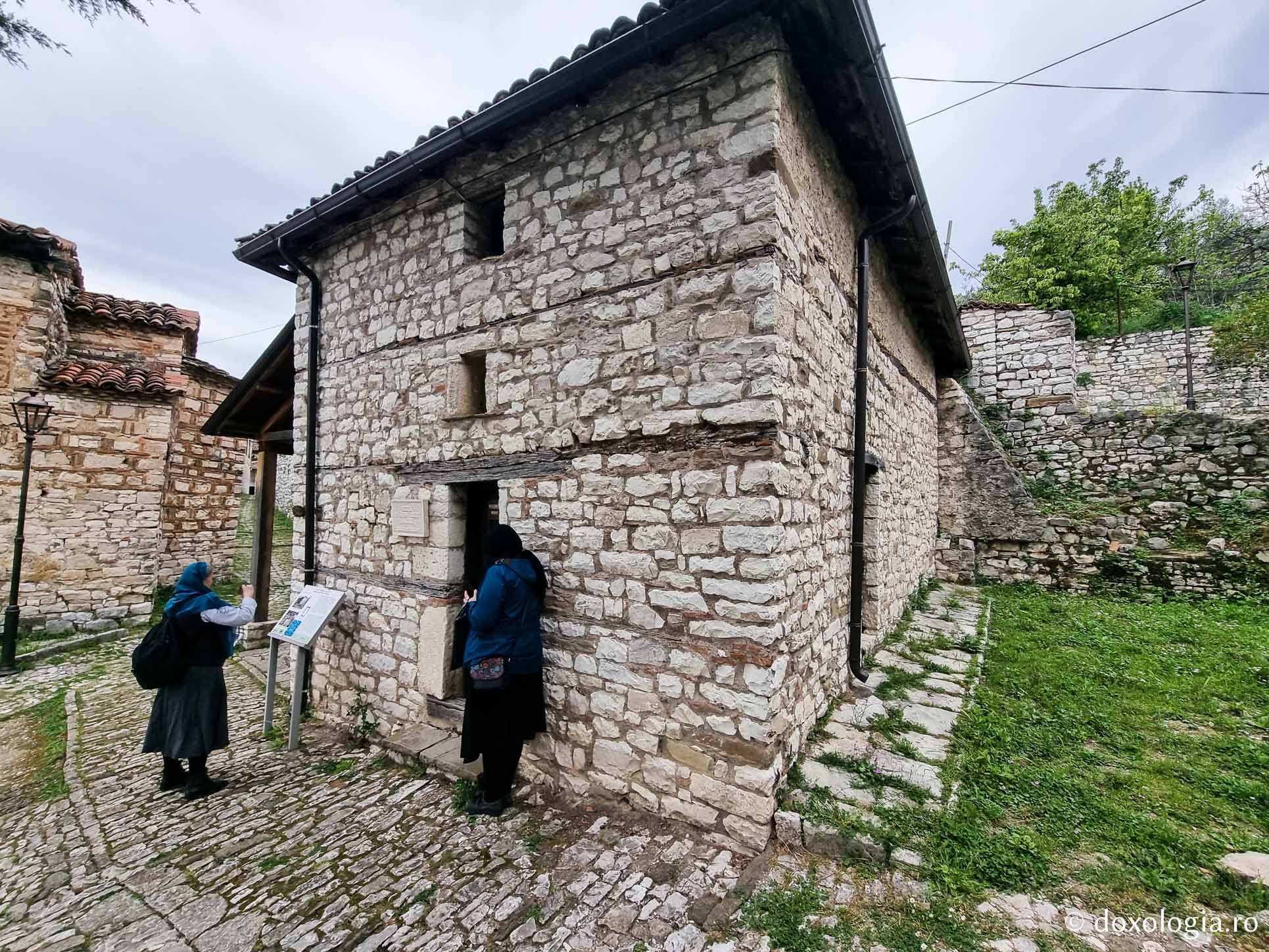 (Foto) Biserica „Sfântul Nicolae” din Berat, Albania