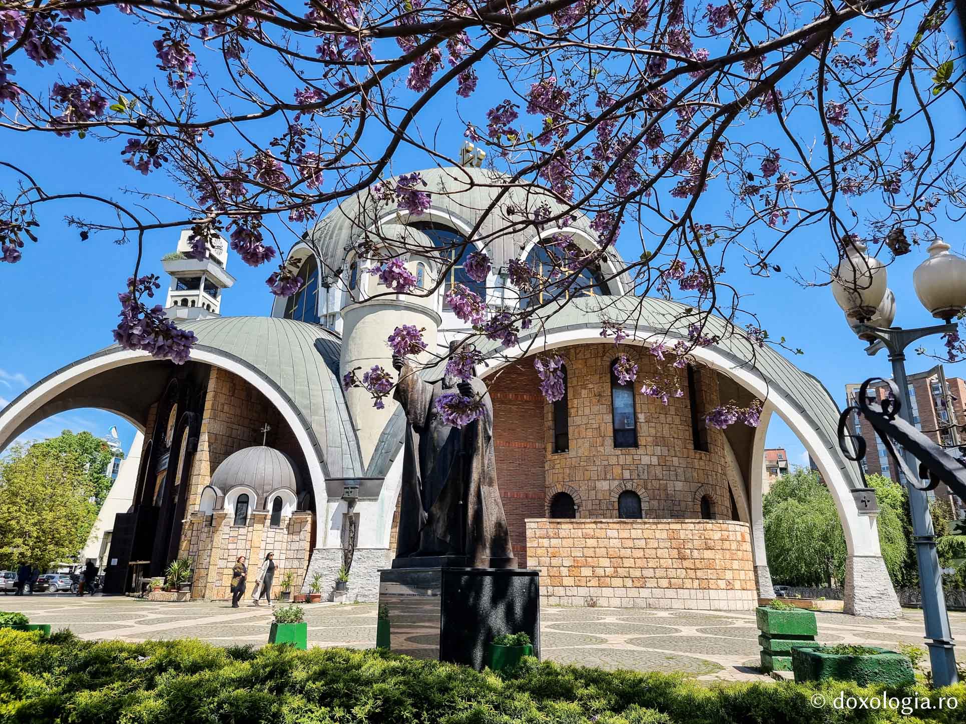 Foto: Magda Buftea (Foto) Catedrala „Sfântul Clement” din Skopje ‒ Macedonia de Nord