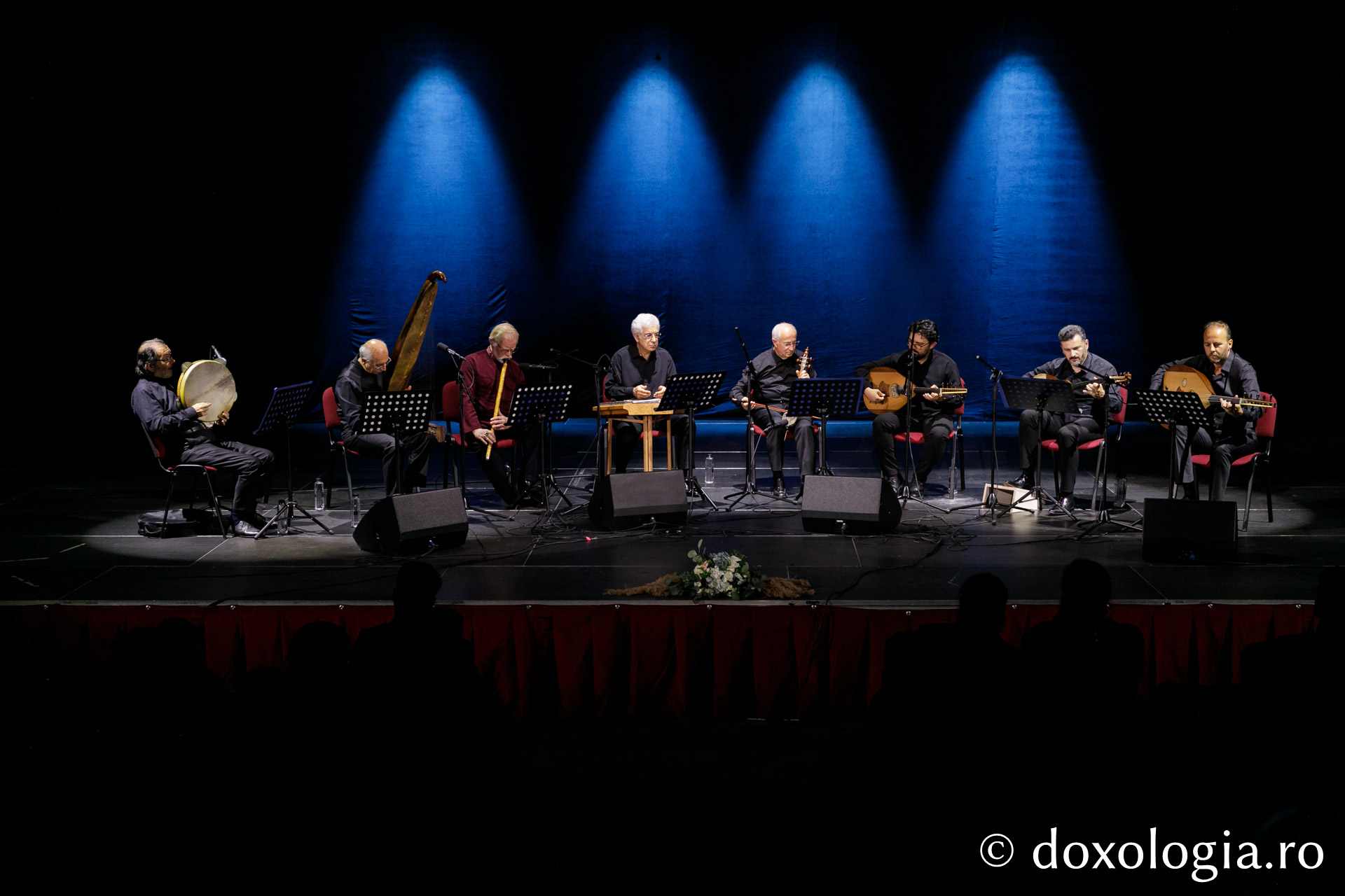 (Foto) Concert extraordinar al Ansamblului Bezmârâ Topluluğu la Iași