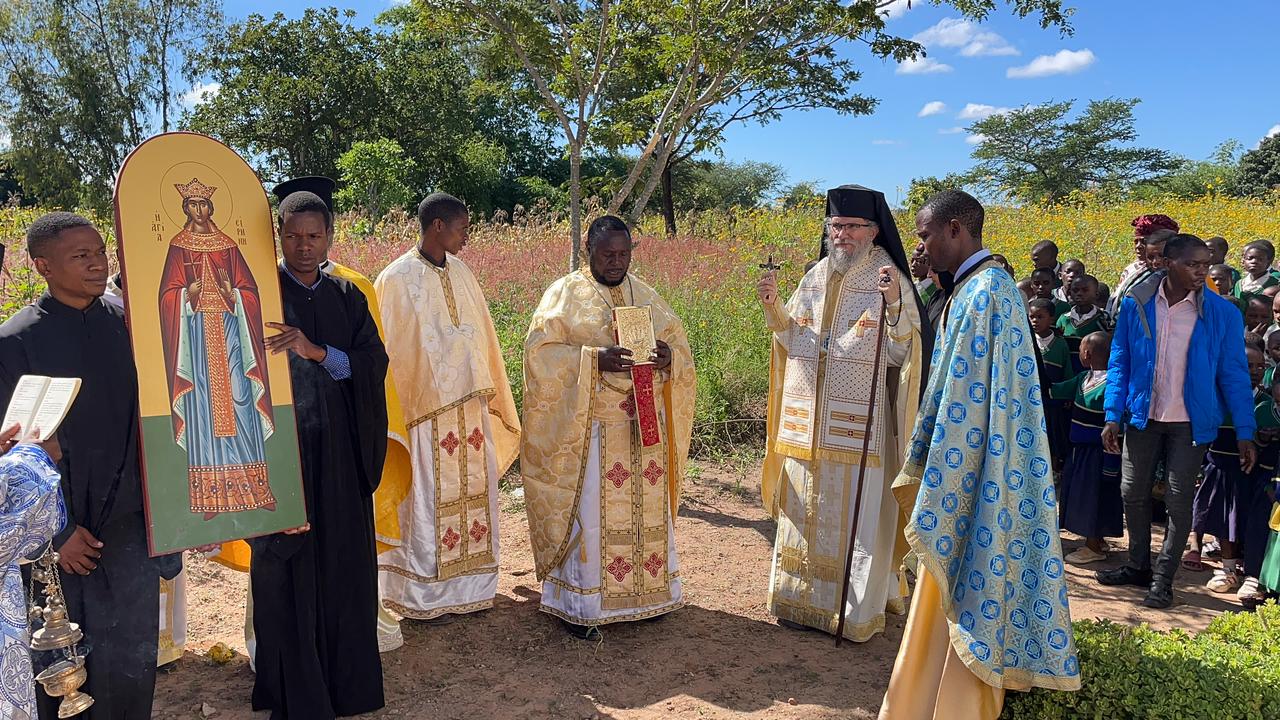 Copiii din satul Mkoga