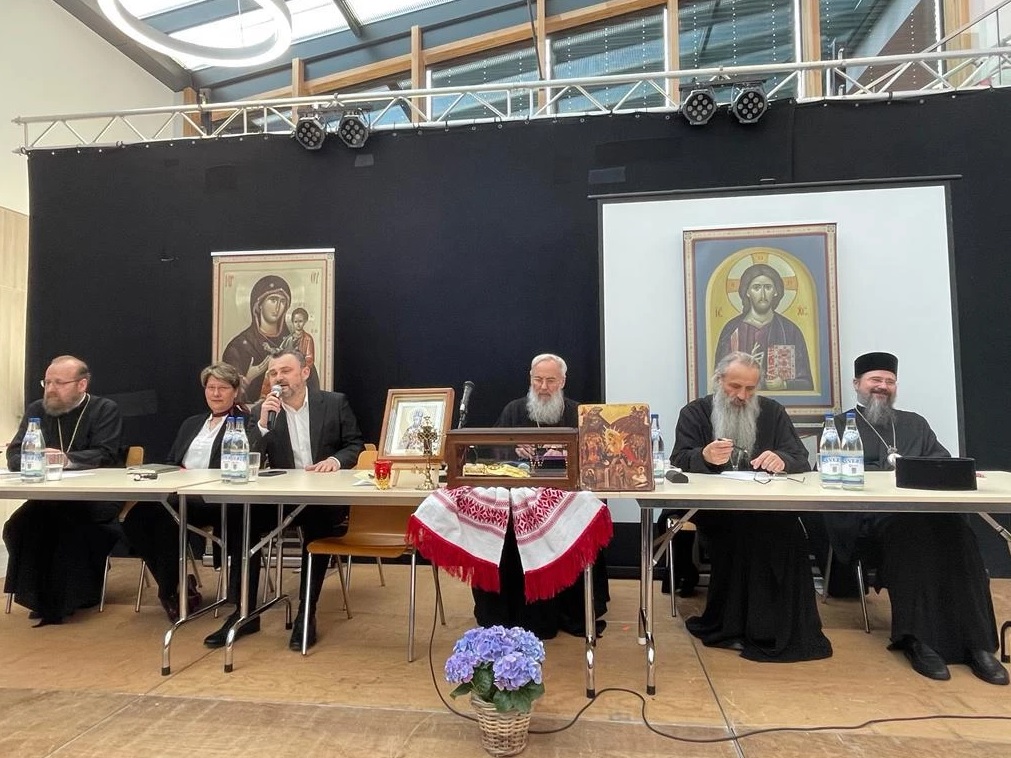 Conferința preoțească anuală și Adunarea Eparhială au avut ca oaspete de seamă pe Mitropolitul Teofan al Moldovei și Bucovinei