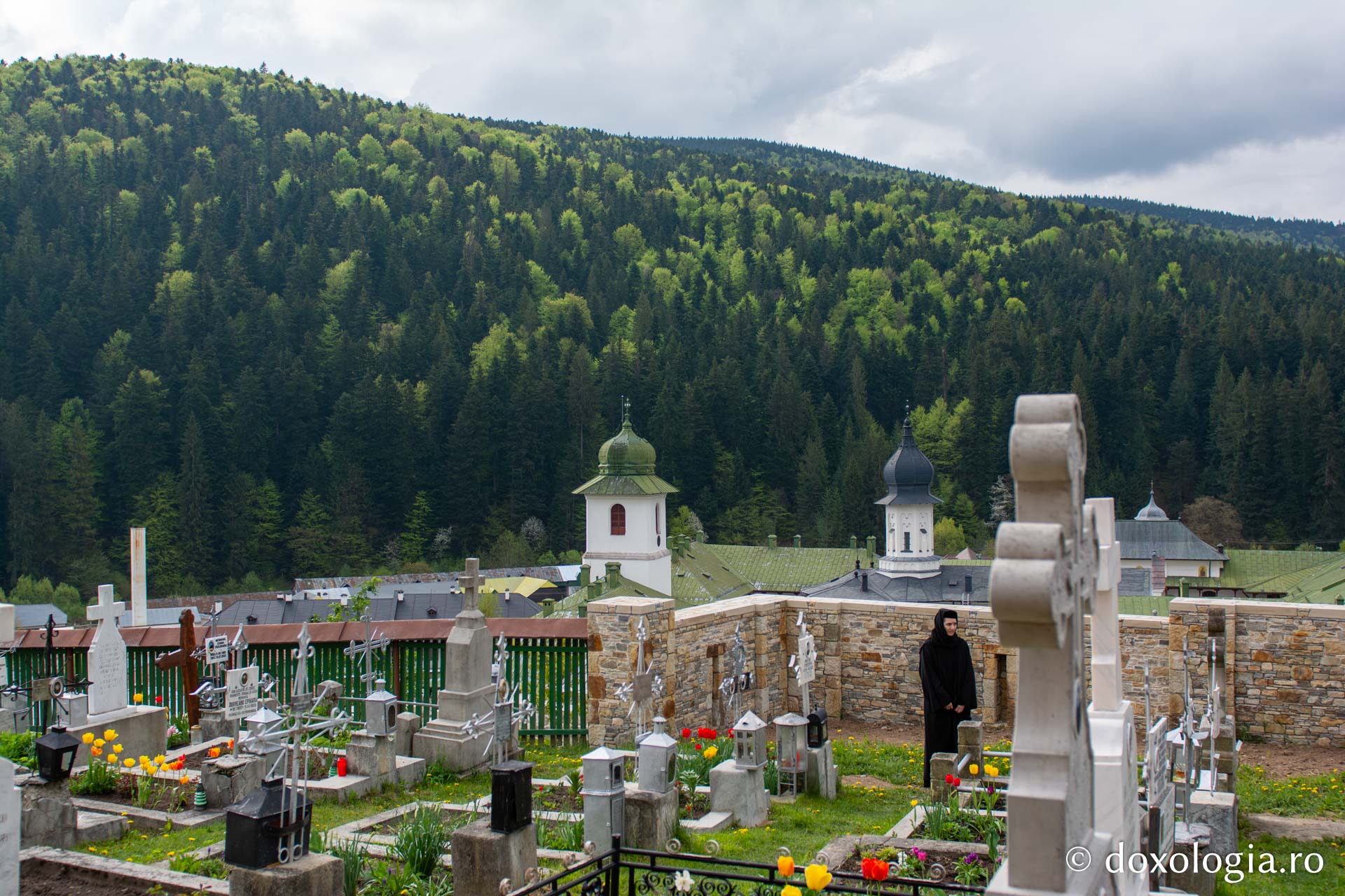 Mitropolitul Irineu Mihălcescu a fost comemorat la Mănăstirea Agapia