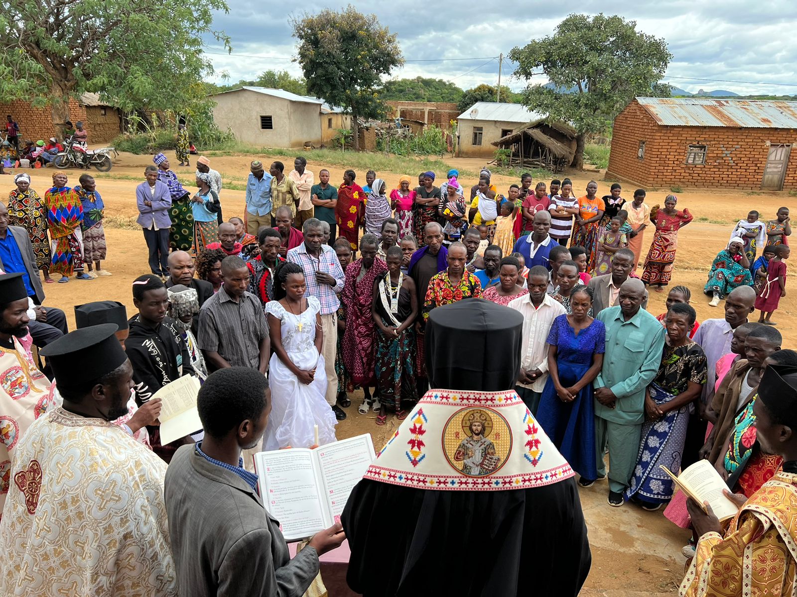 Taina cununiei pentru 21 de familii ortodoxe