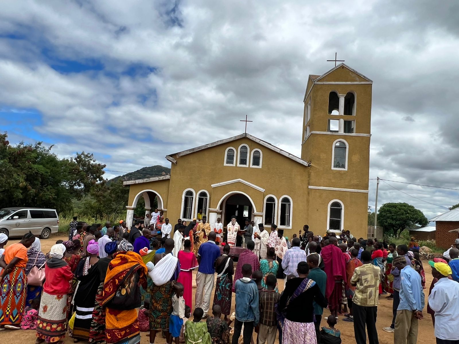 Taina cununiei pentru 21 de familii ortodoxe