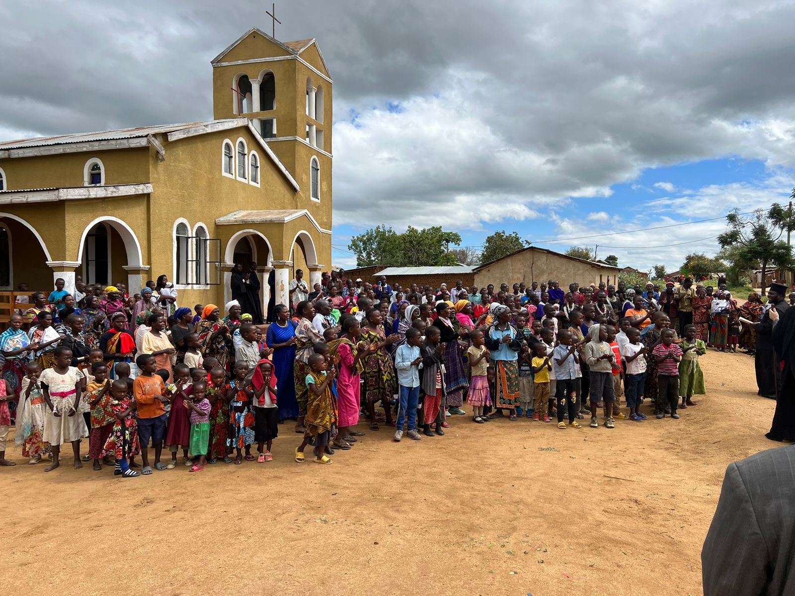 Taina cununiei pentru 21 de familii ortodoxe