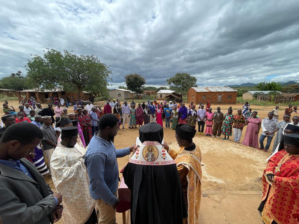 Taina cununiei pentru 21 de familii ortodoxe