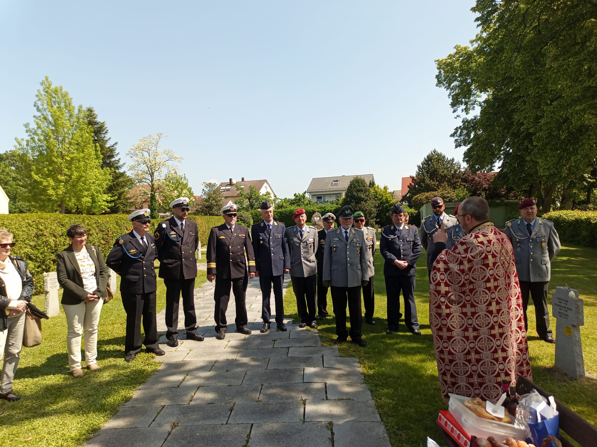 Slujbe de pomenire a eroilor, săvârșite în Cimitirul Militar din Niederbühl