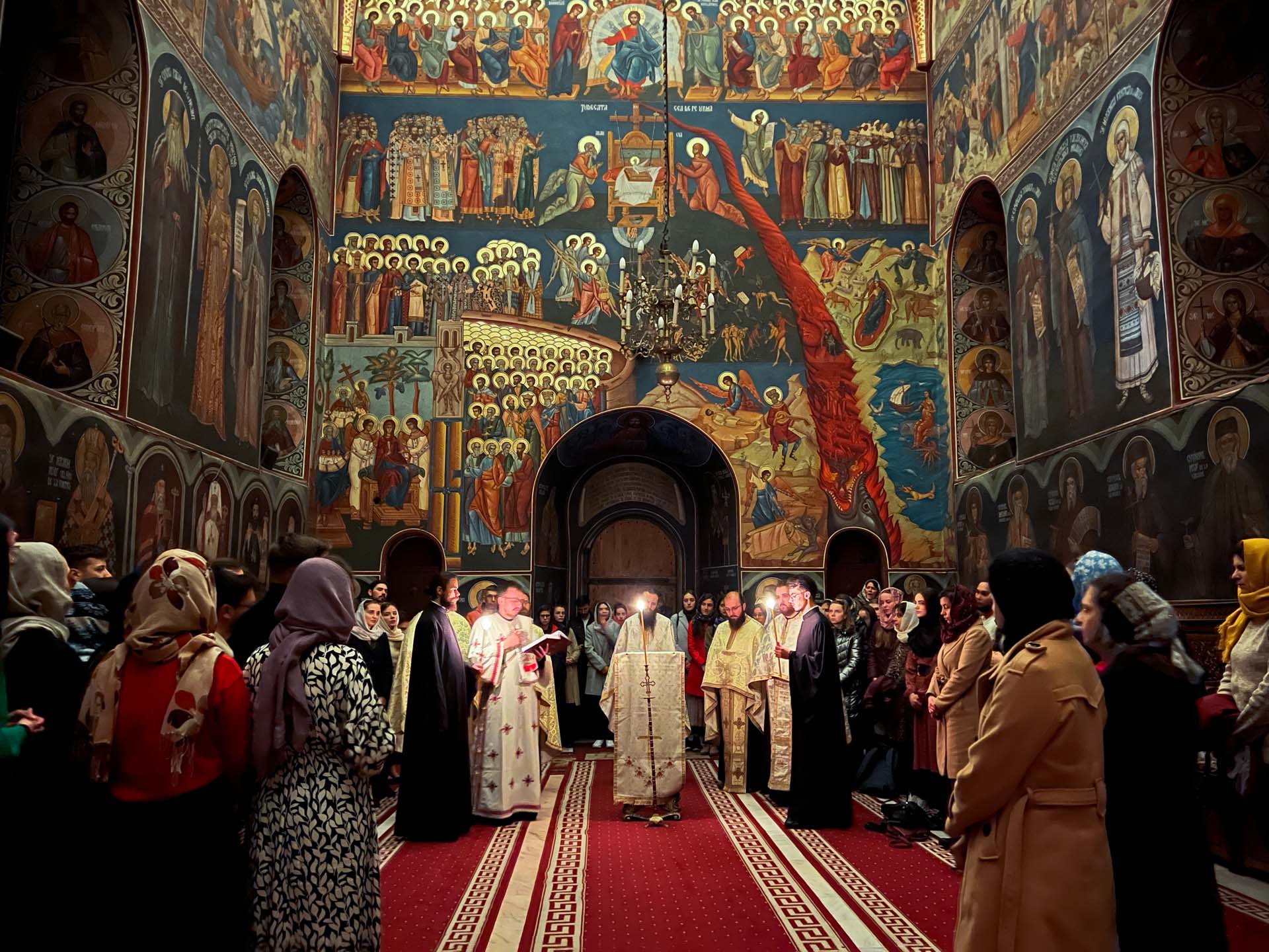 Membrii ASCOR Iași au adus mulțumire Sfântului Ierarh Calinic