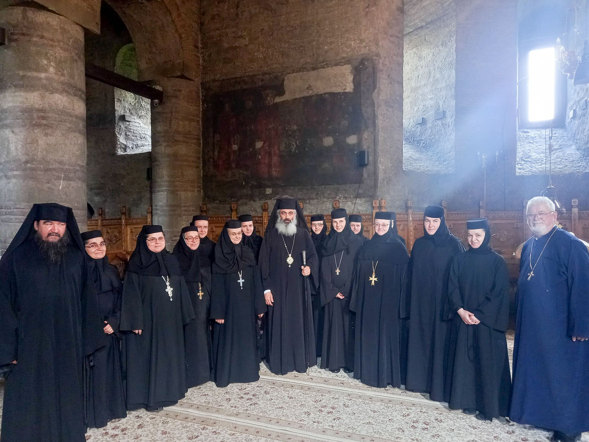 PS Antonie a slujit la Mănăstirea Galata