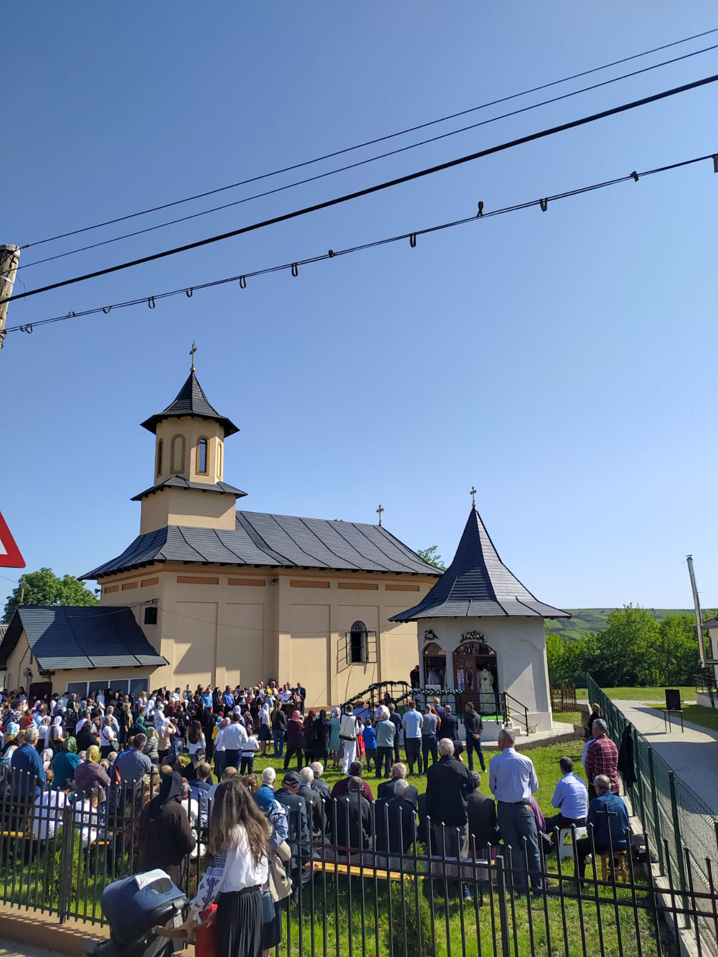 Biserica Parohiei Mileanca a fost resfințită de PS Nichifor Botoșăneanul