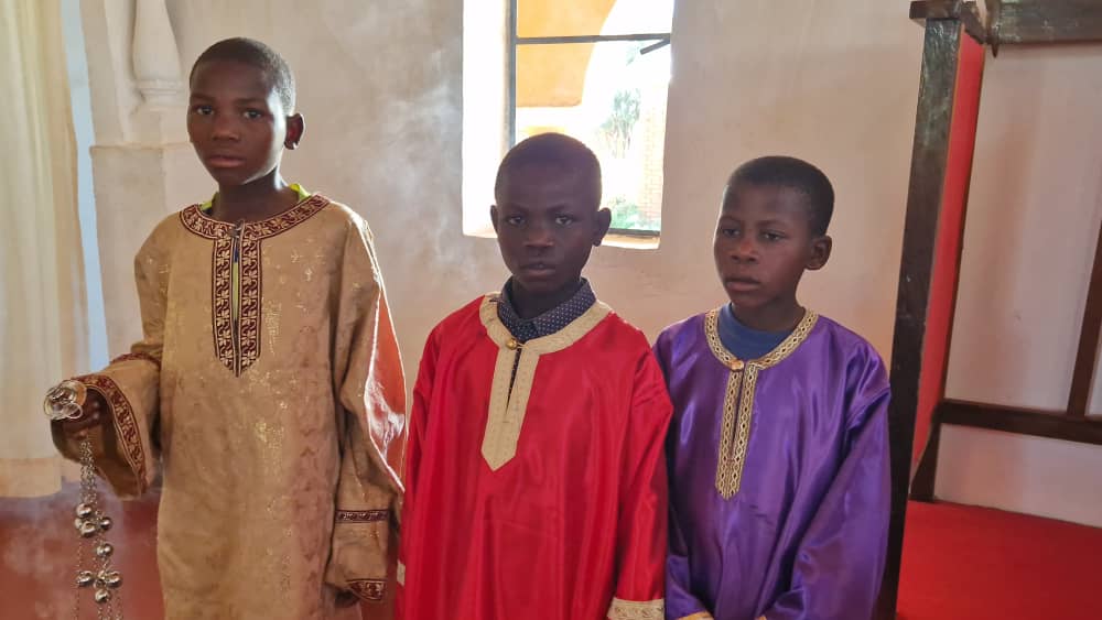 Sfinții Împărați Constantin și Elena – ocrotitorii parohiei din satul Kipera