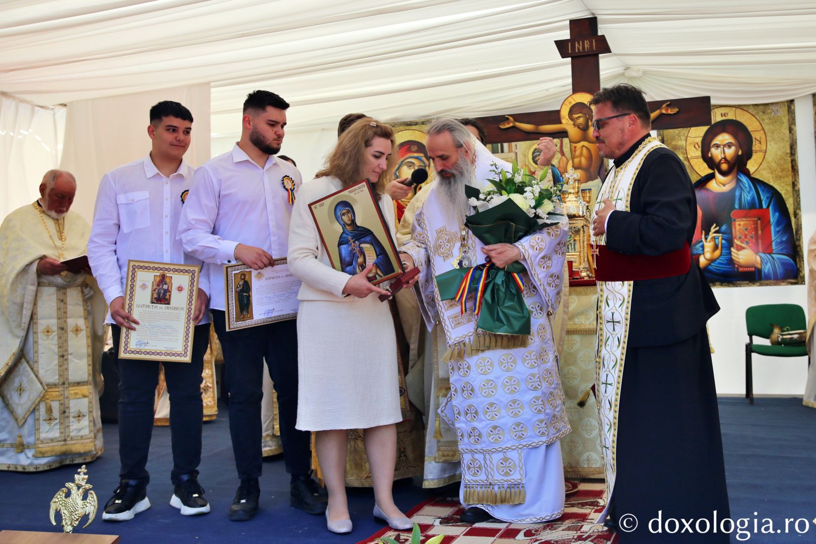 Biserica din Todirel a primit, cu ocazia hramului, veșmântul cel nou al sfințirii