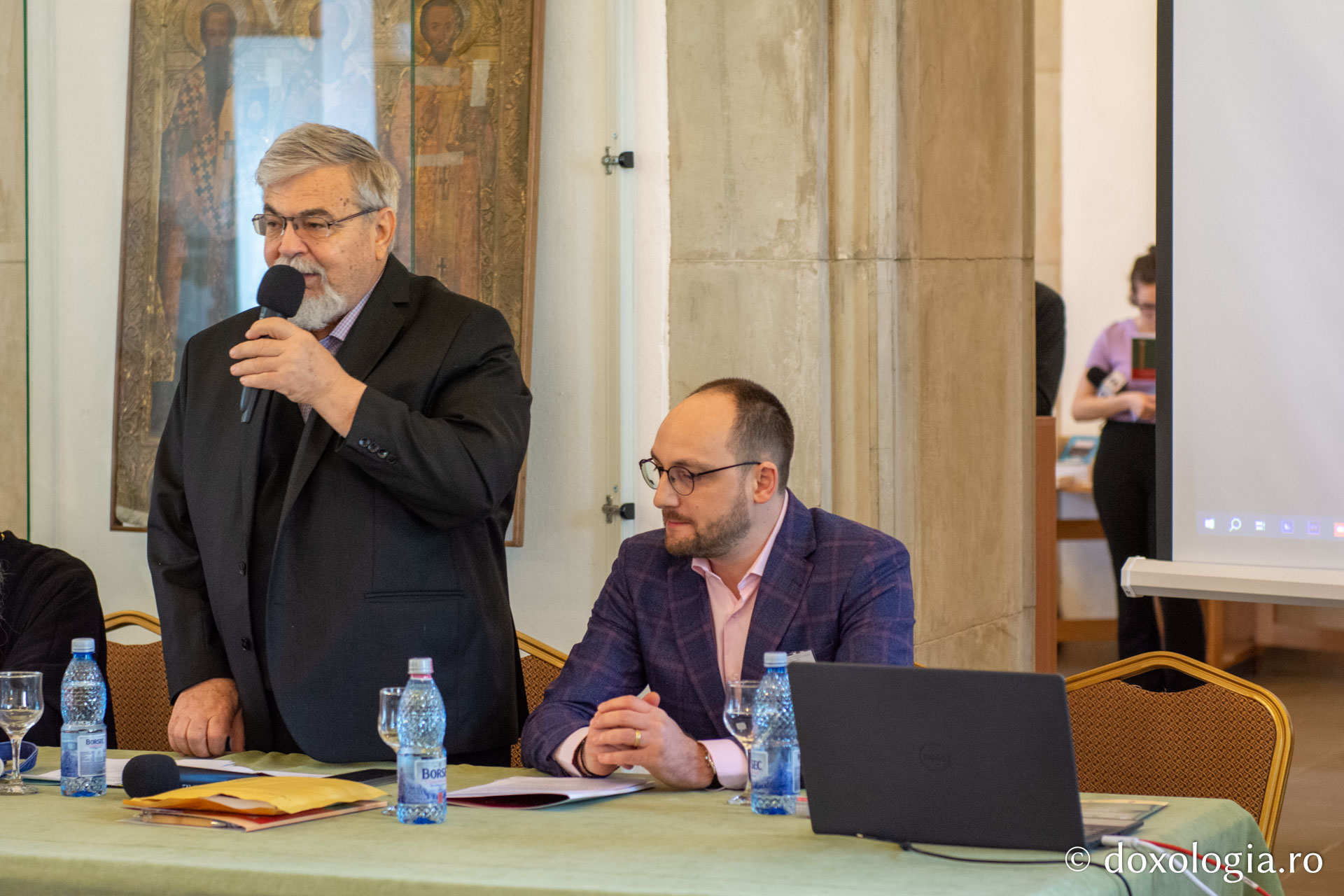 La Iași a început Simpozionul Internațional „Explorări în Tradiția Biblică Românească și Europeană”, ediția a XII-a