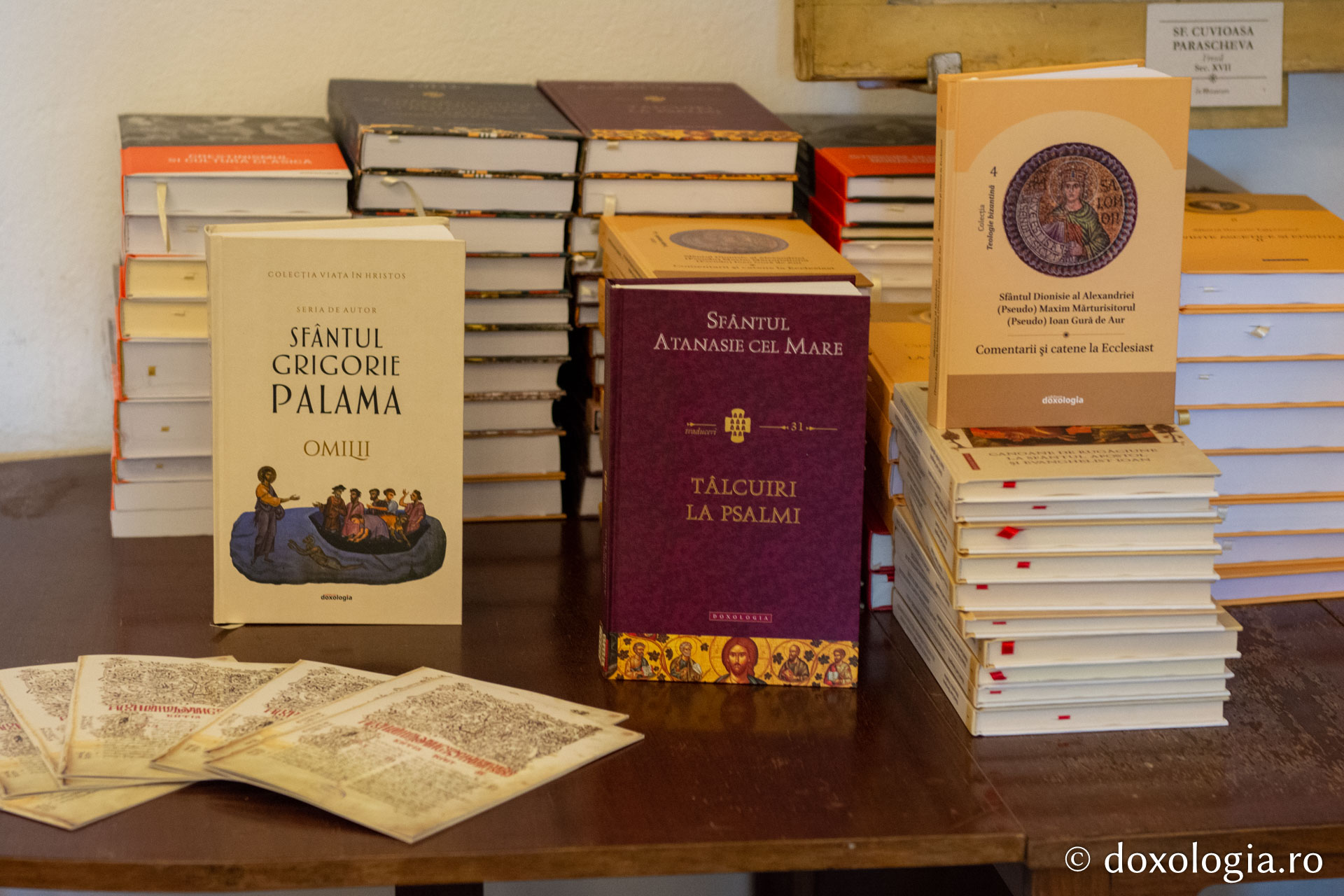 La Iași a început Simpozionul Internațional „Explorări în Tradiția Biblică Românească și Europeană”, ediția a XII-a