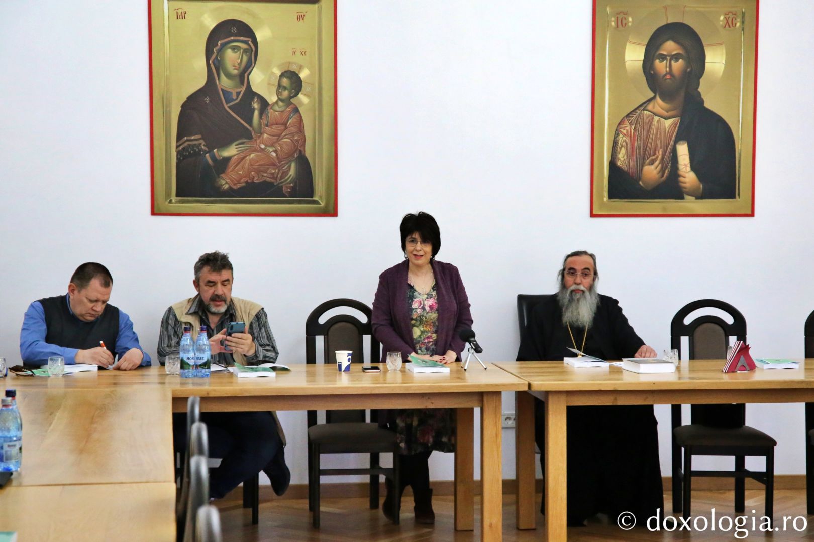 La Mănăstirea Pângărați are loc Simpozionul Național „Istorie și patrimoniu ecleziastic”