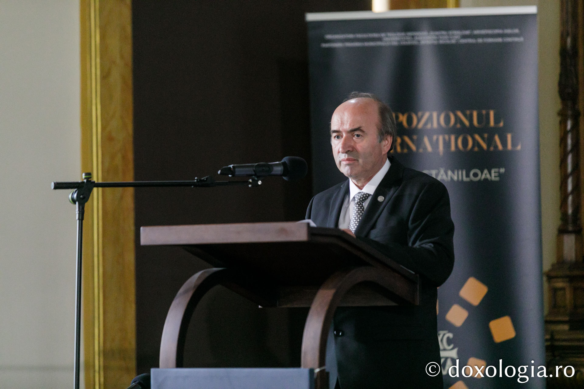 Foto: Pr. Silviu Cluci Simpozionul „Dumitru Stăniloae” a ajuns la a X-a ediție