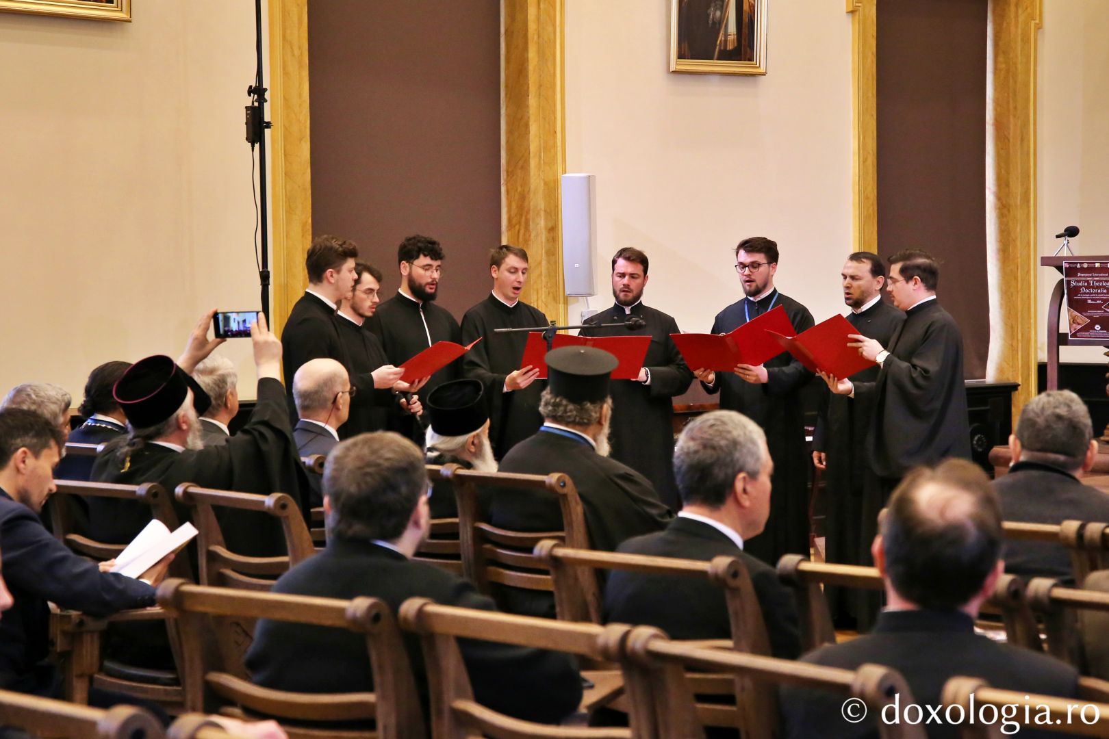 Cea de-a XV-a ediție a Simpozionului „Studia Theologica Doctoralia” a început la Iași