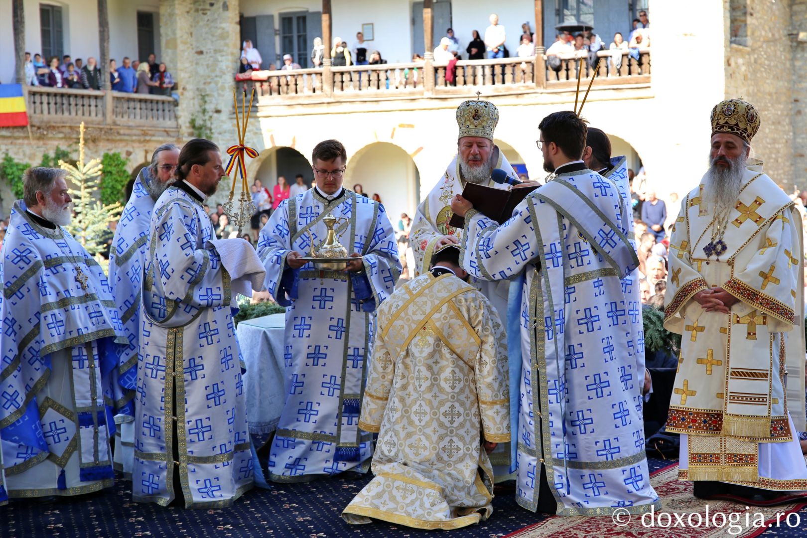 Bucuria Înălțării Domnului, sărbătorită la hramul Mănăstirii Neamț
