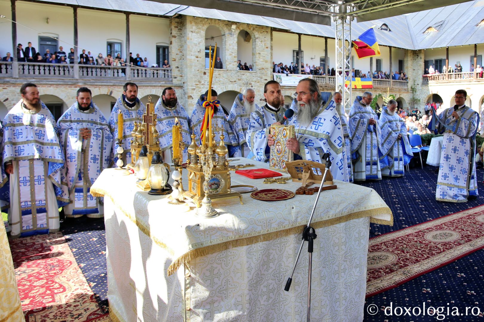 Bucuria Înălțării Domnului, sărbătorită la hramul Mănăstirii Neamț