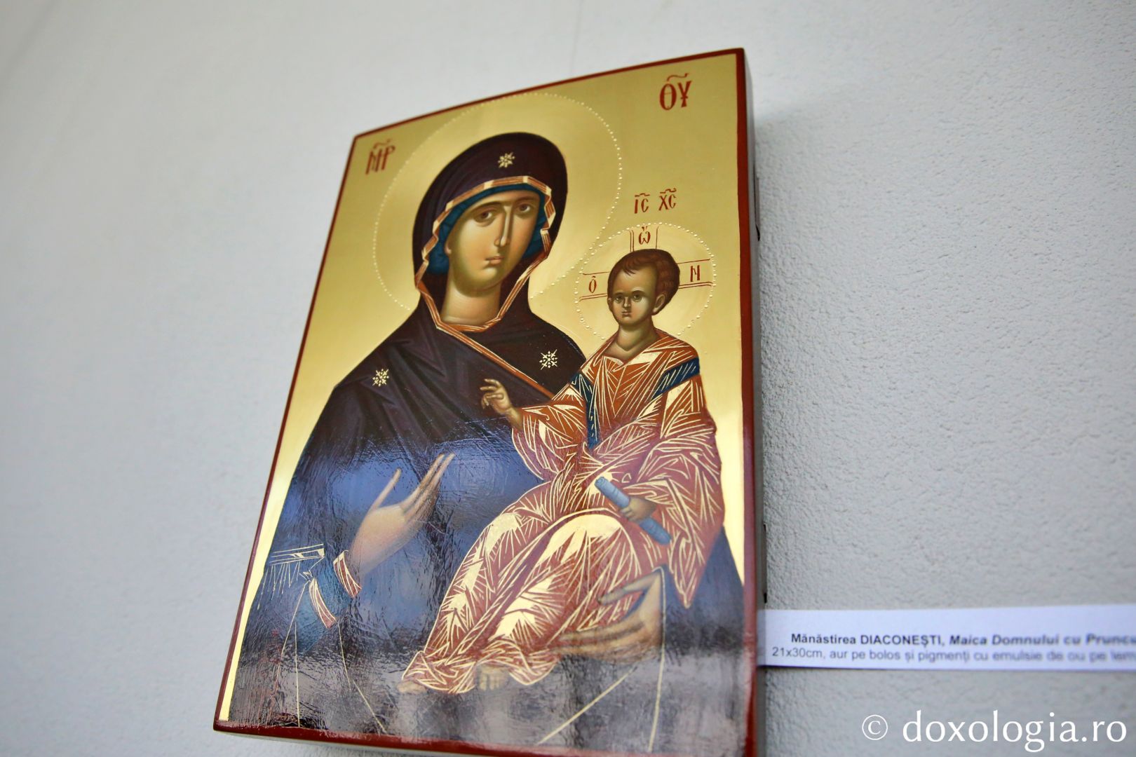 Foto: Flavius Popa „Veronica – Contribuie la vindecare!”: Expoziție cu icoane pentru susținerea amenajării Centrului medico-social al Asociației „Glasul Vieții”