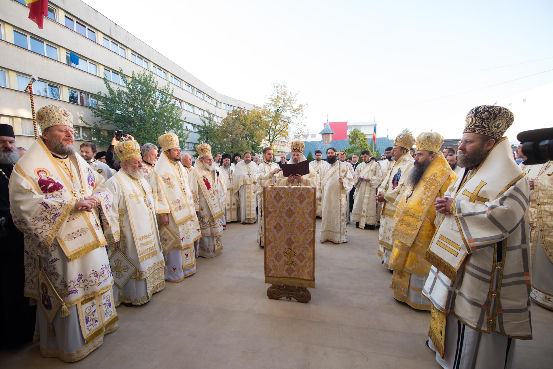 Înaltpreasfințitul Părinte Teofan, de 15 ani Arhiepiscop al Iaşilor şi Mitropolit al Moldovei şi Bucovinei Înaltpreasfințitul Părinte Teofan, de 15 ani Arhiepiscop al Iaşilor şi Mitropolit al Moldovei şi Bucovinei