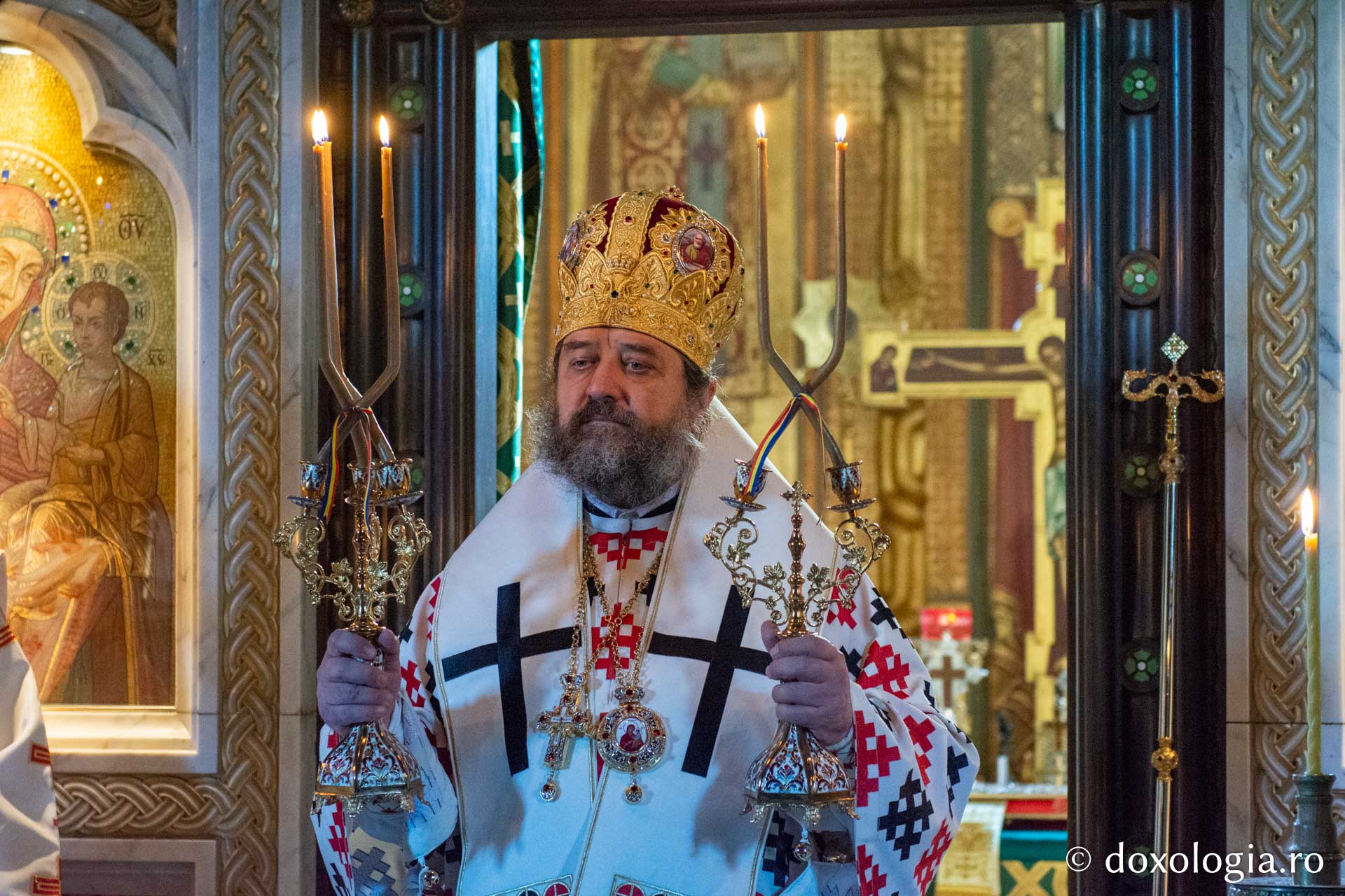Foto: Mihail Vrăjitoru Reprezentanții Facultății de Teologie Ortodoxă din München, în vizită de studiu la Facultatea de Teologie Ortodoxă „Dumitru Stăniloae” din Iași