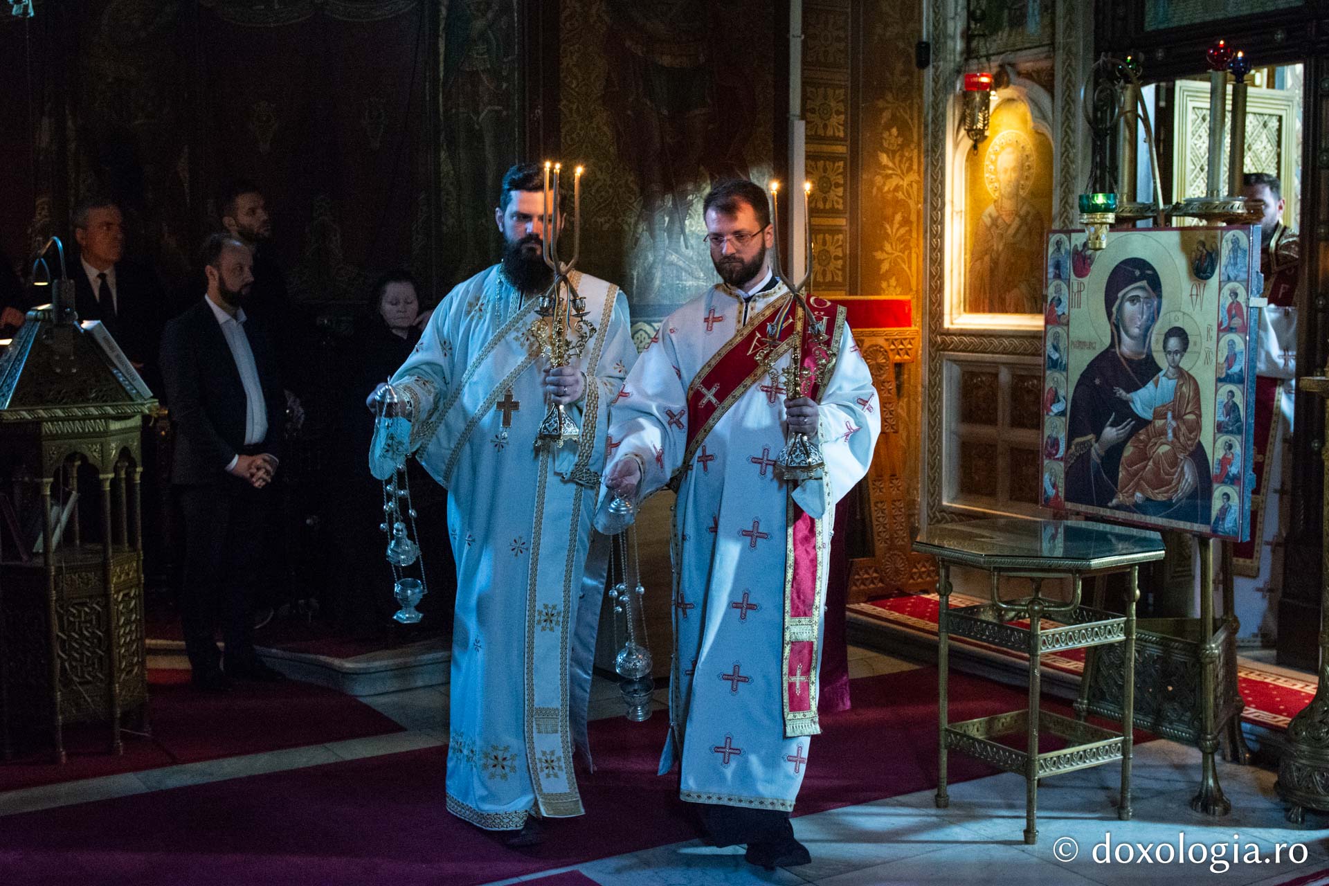 Foto: Mihail Vrăjitoru Reprezentanții Facultății de Teologie Ortodoxă din München, în vizită de studiu la Facultatea de Teologie Ortodoxă „Dumitru Stăniloae” din Iași