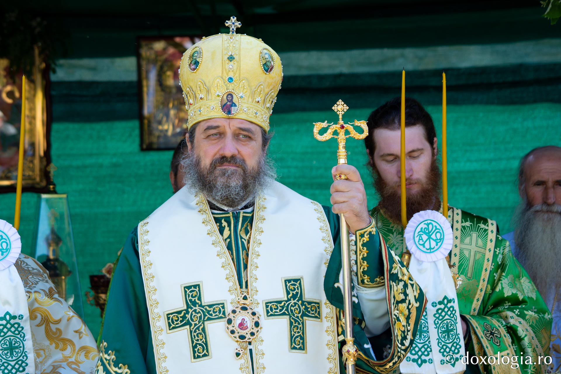 Praznicul Cincizecimii, la Mănăstirea Dobrovăț