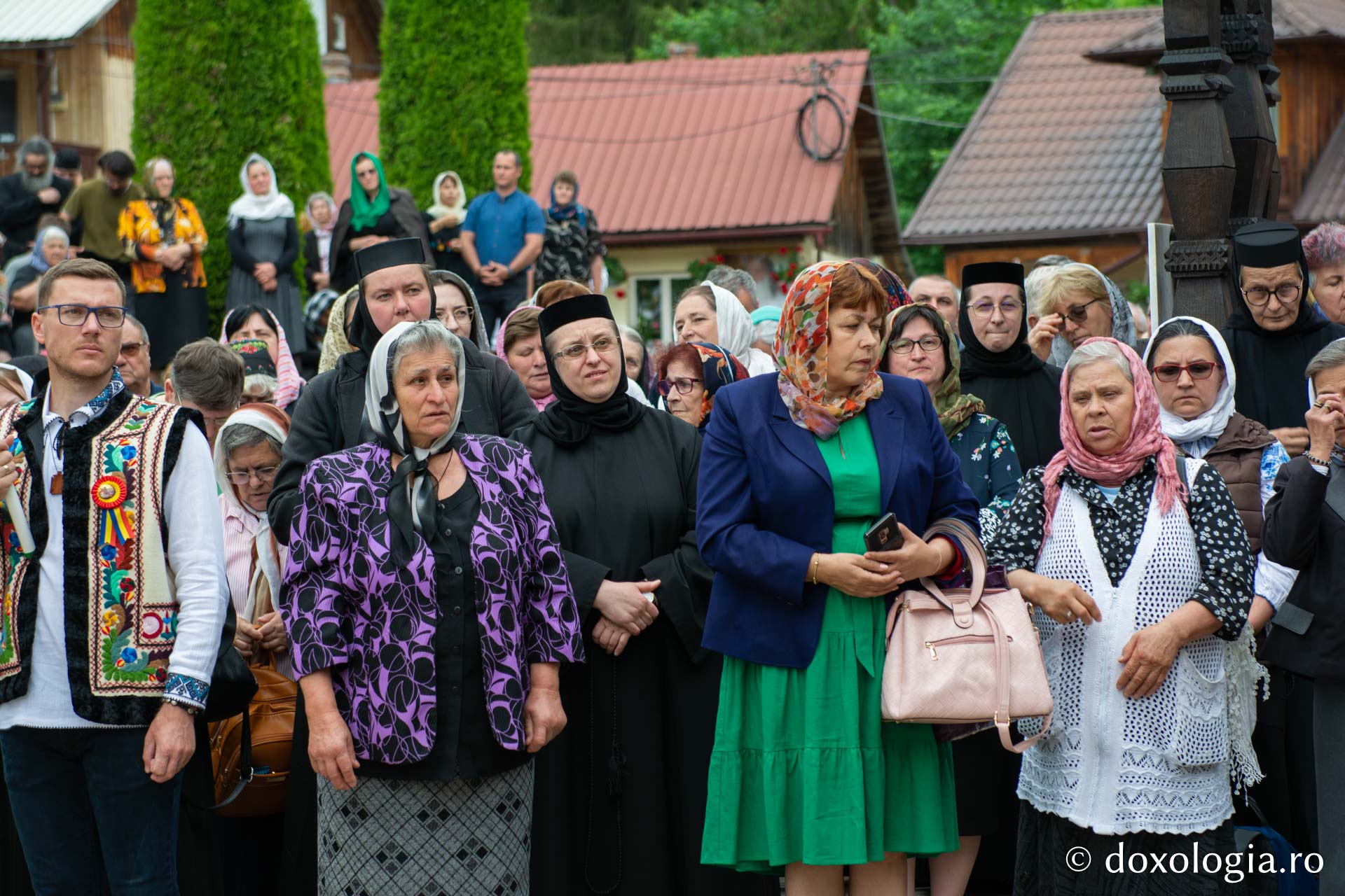 Părintele Justin Pârvu a fost pomenit la zece ani după trecerea la Domnul