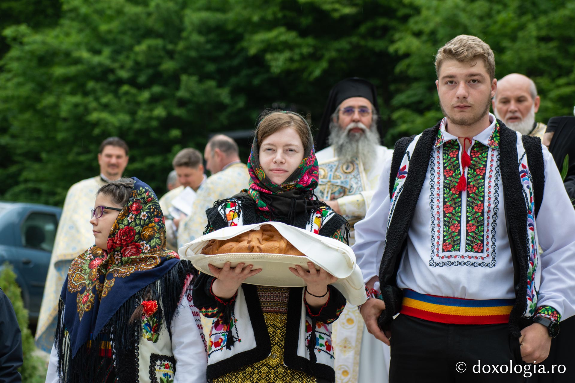 Biserica Mănăstirii Scăricica a primit haina cea nouă a sfințirii