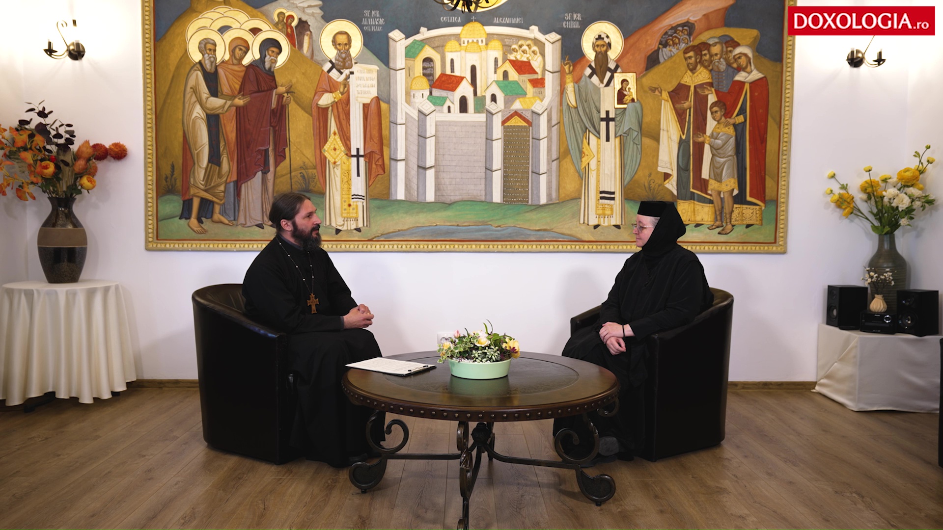 (Video) Liniștea monahală în agitația orașului. Interviu cu Stavrofora Maria-Magdalena Vrânceanu, Stareța Mănăstirii Copou (Iași)